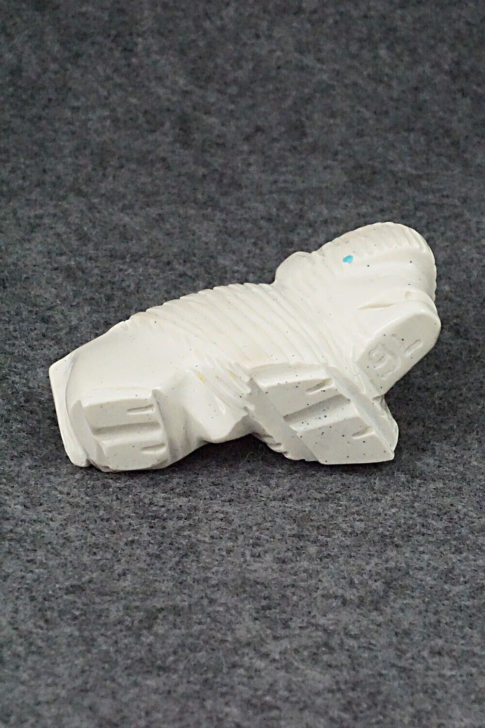 Buffalo Zuni Fetish Carving - Gilbert Lonjose