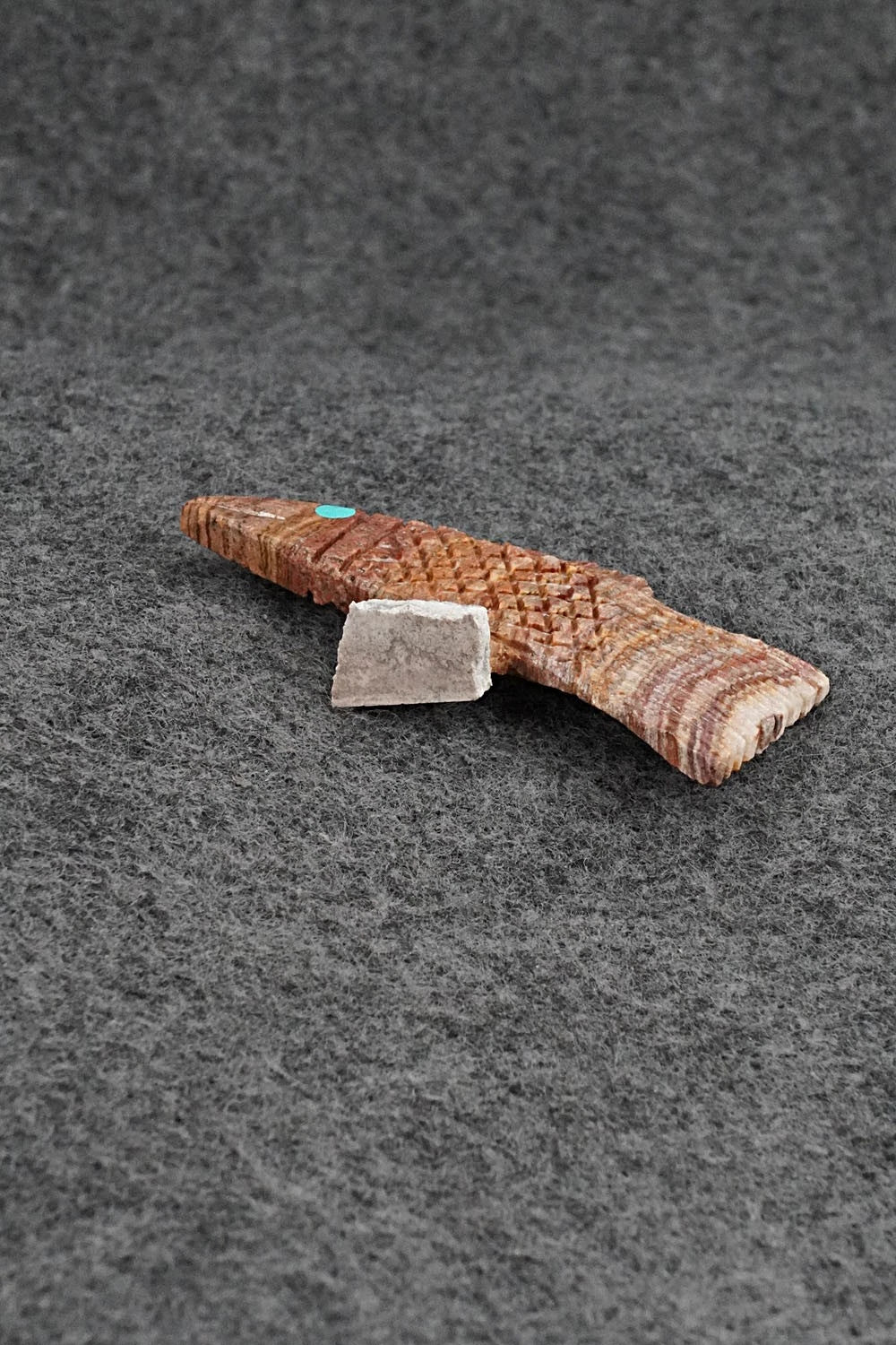 Fish Zuni Fetish Carving - Carl Etsate