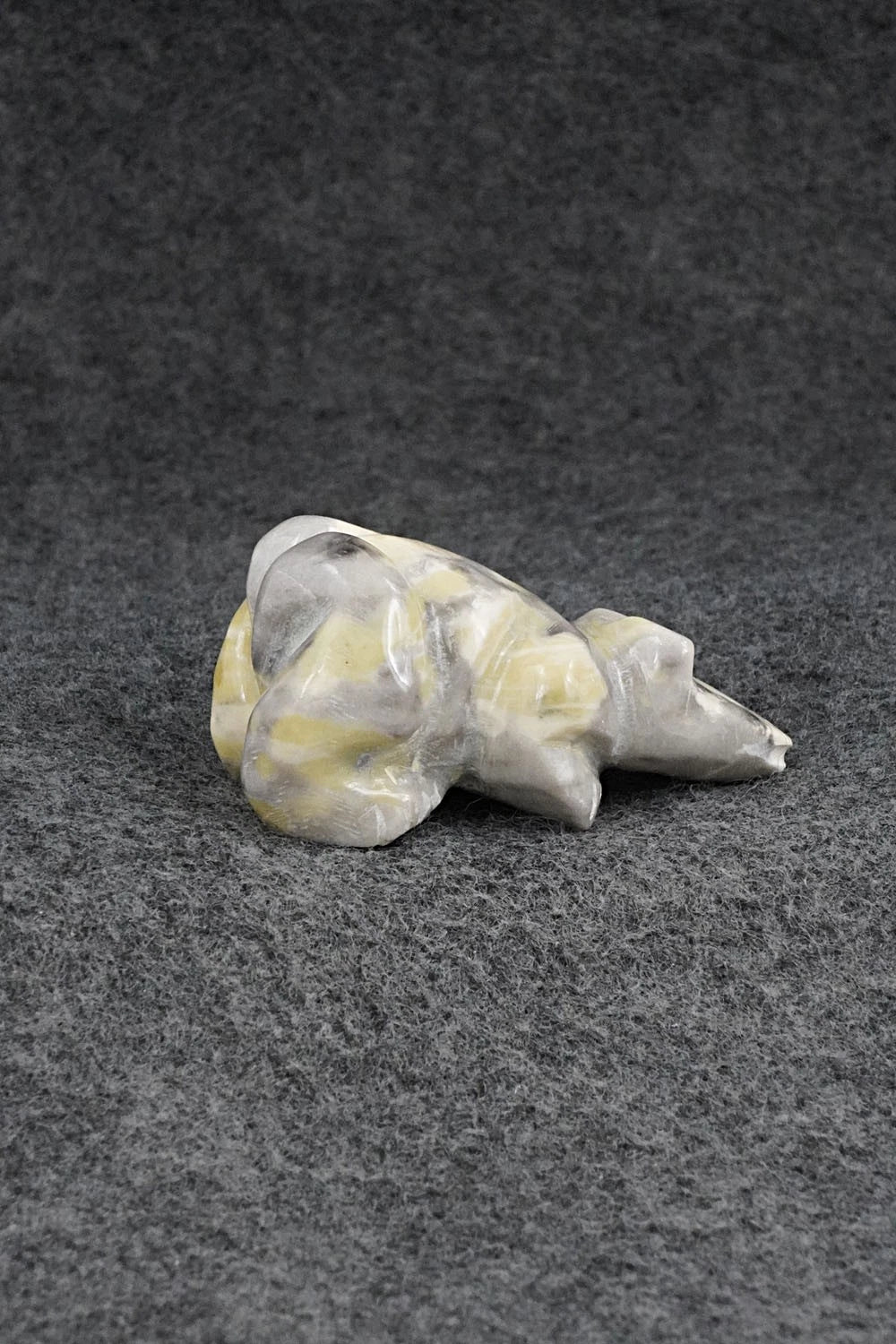 Frog Zuni Fetish Carving - Arran Quam