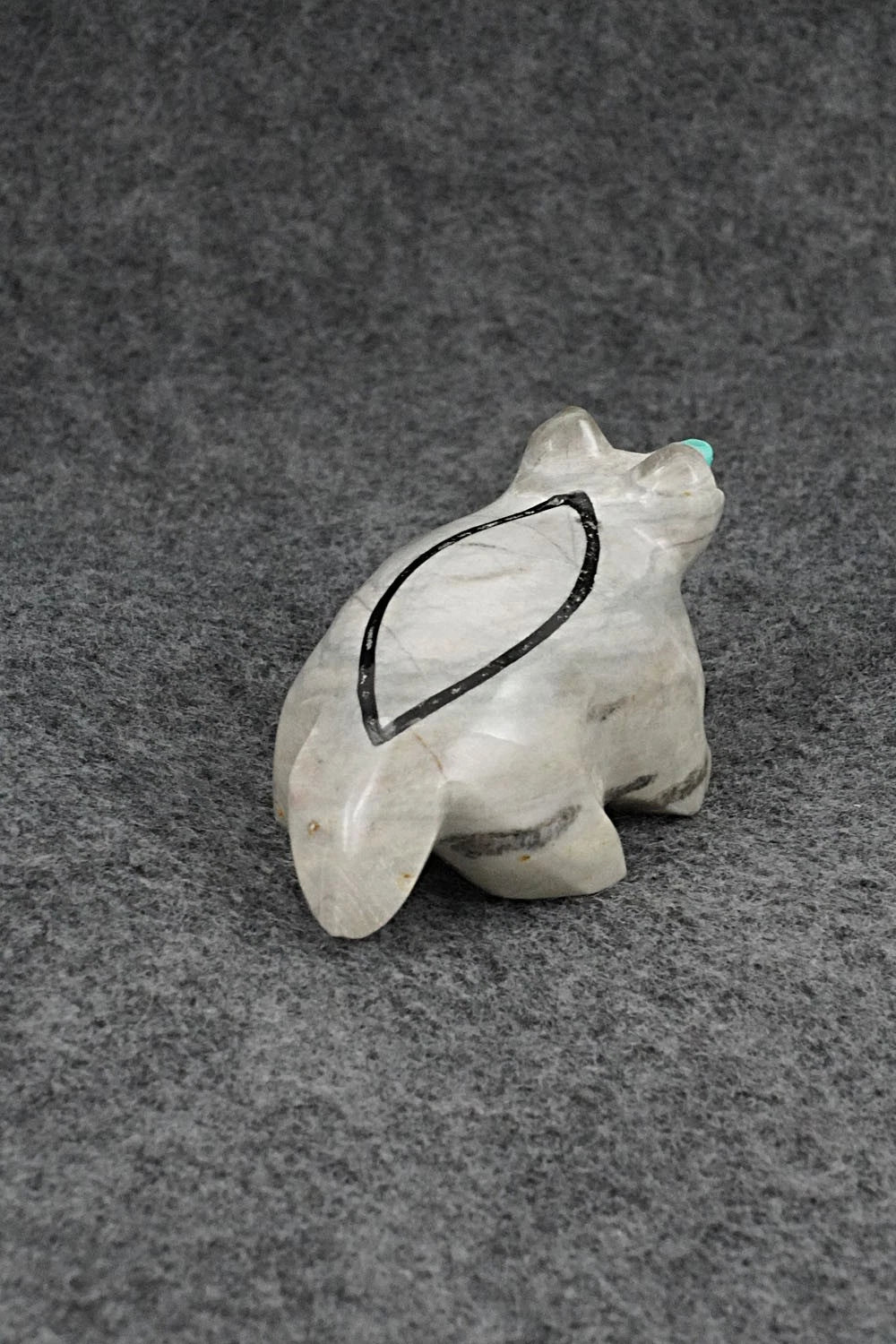 Raccoon Zuni Fetish Carving - Enrike Leekya