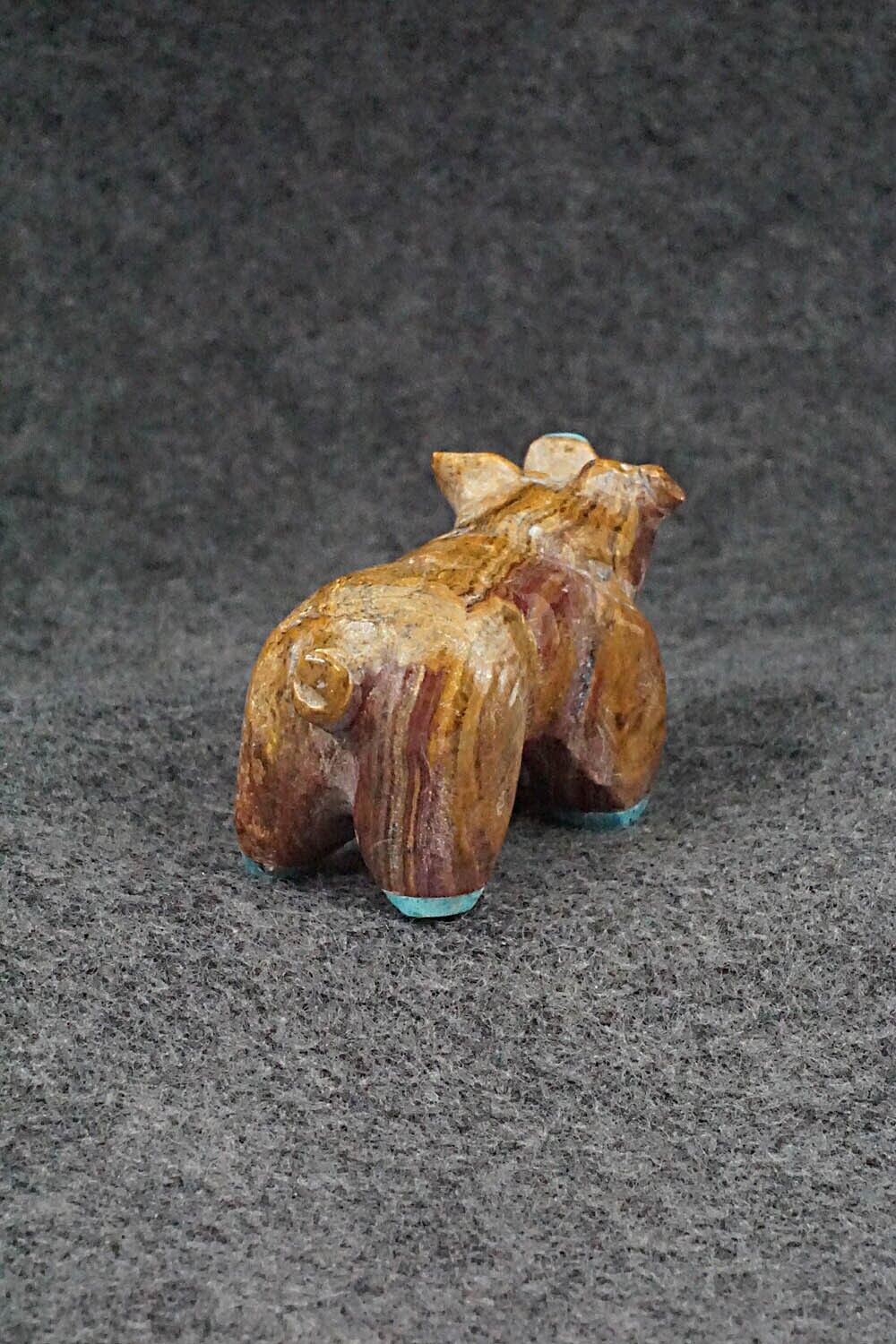 Pig Zuni Fetish Carving - Freddie Leekya