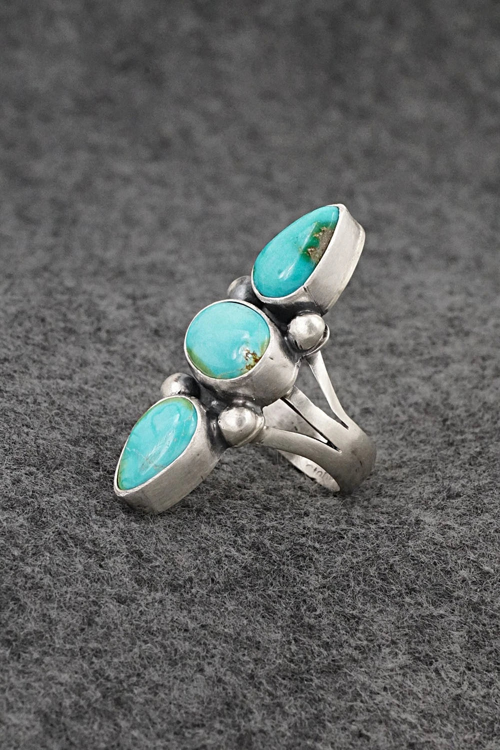 Turquoise & Sterling Silver Ring - Bobby Johnson - Size 7