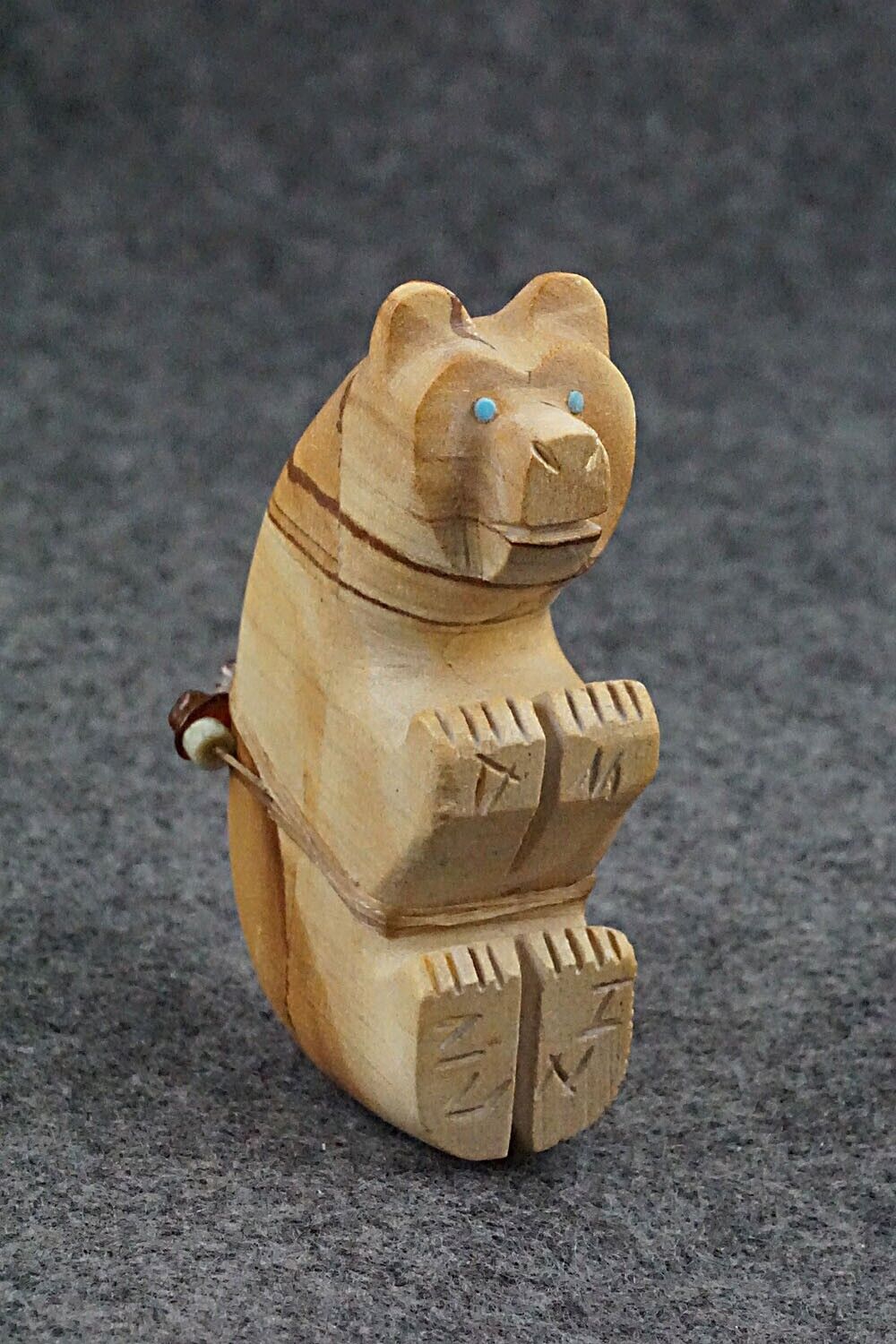 Bear Zuni Fetish Carving - Douglas Martza