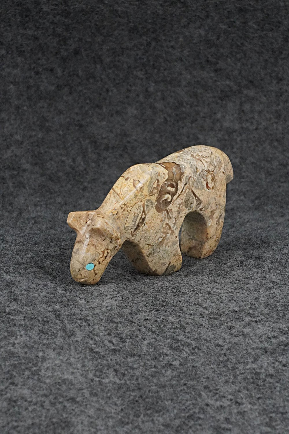 Bobcat Zuni Fetish Carving - Kenric Laiwakete