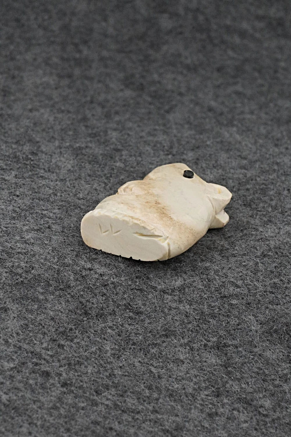 Mouse Zuni Fetish Carving - Cody Chavez