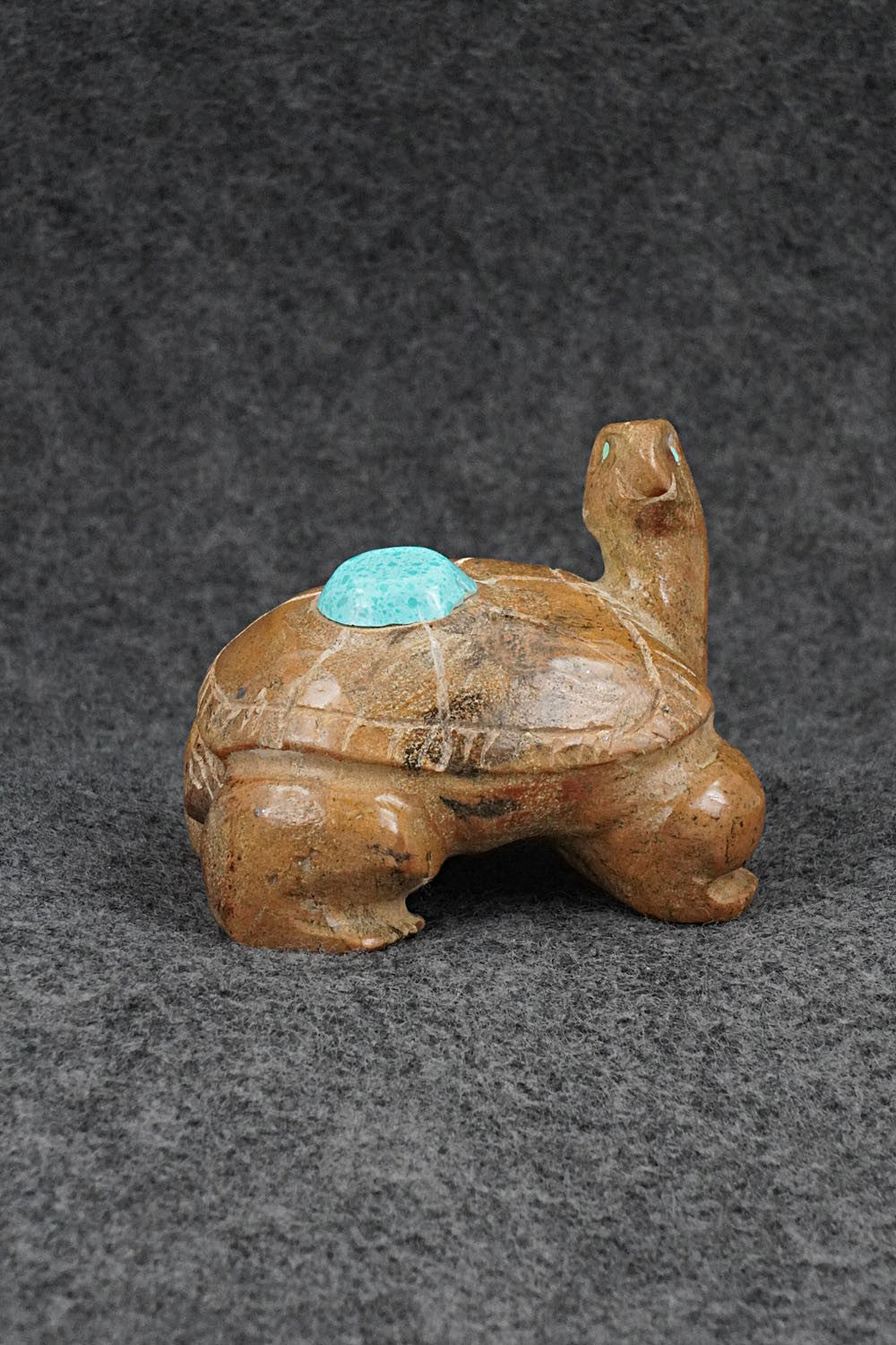 Turtle Zuni Fetish Carving - Freddie Leekya