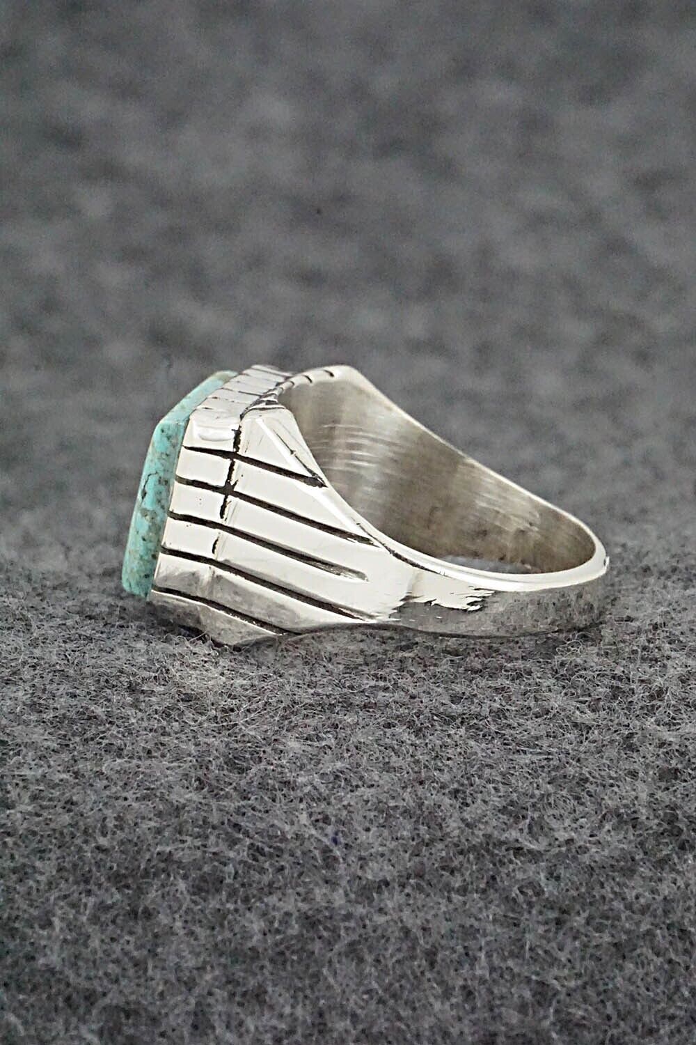 Turquoise & Sterling Silver Ring - Trevor Jack - Size 10