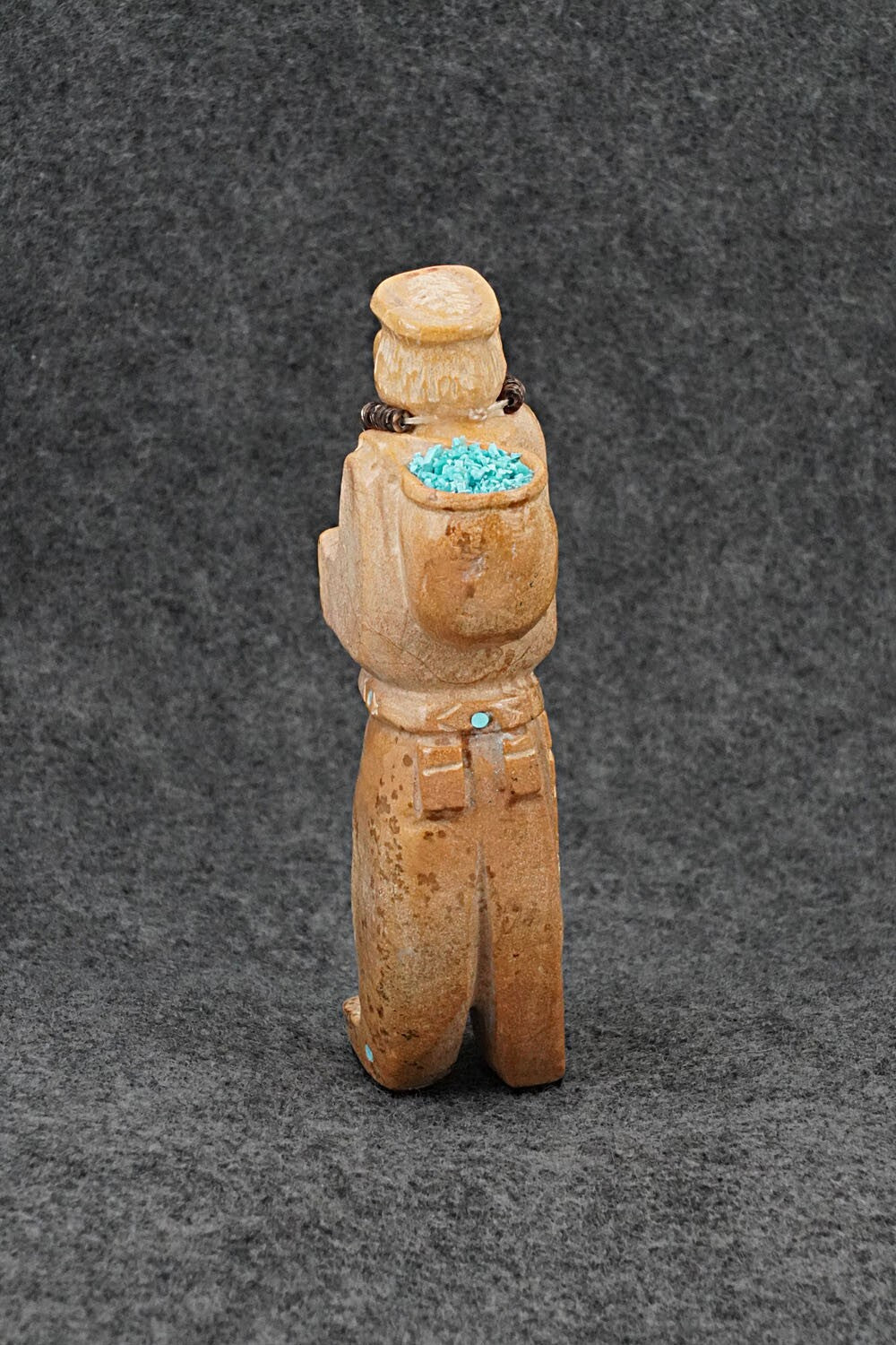 Hopi Man Zuni Fetish Carving - Freddie Leekya