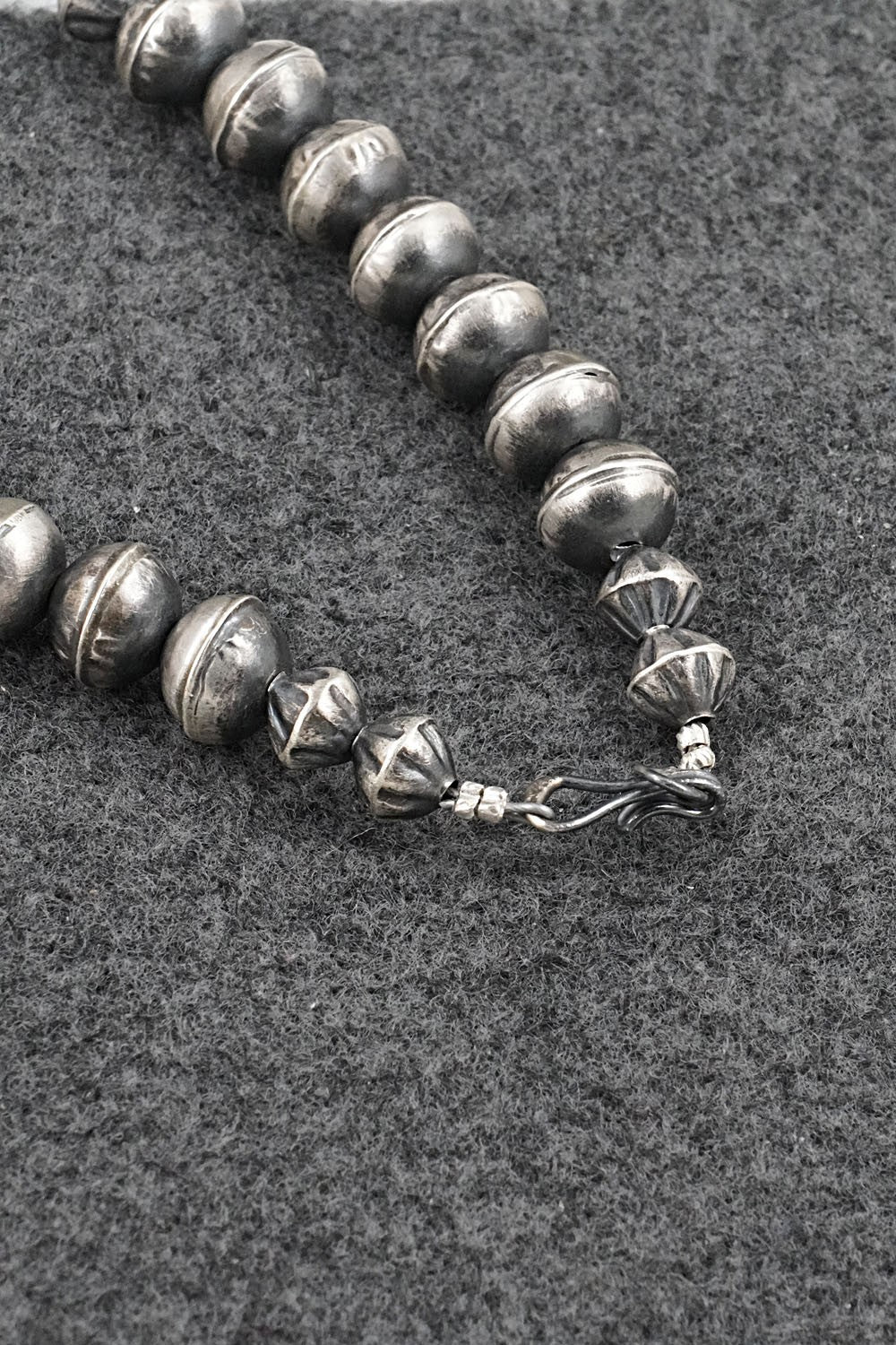 Multi-Stone & Sterling Silver Navajo Pearl Necklace 20" - Vintage