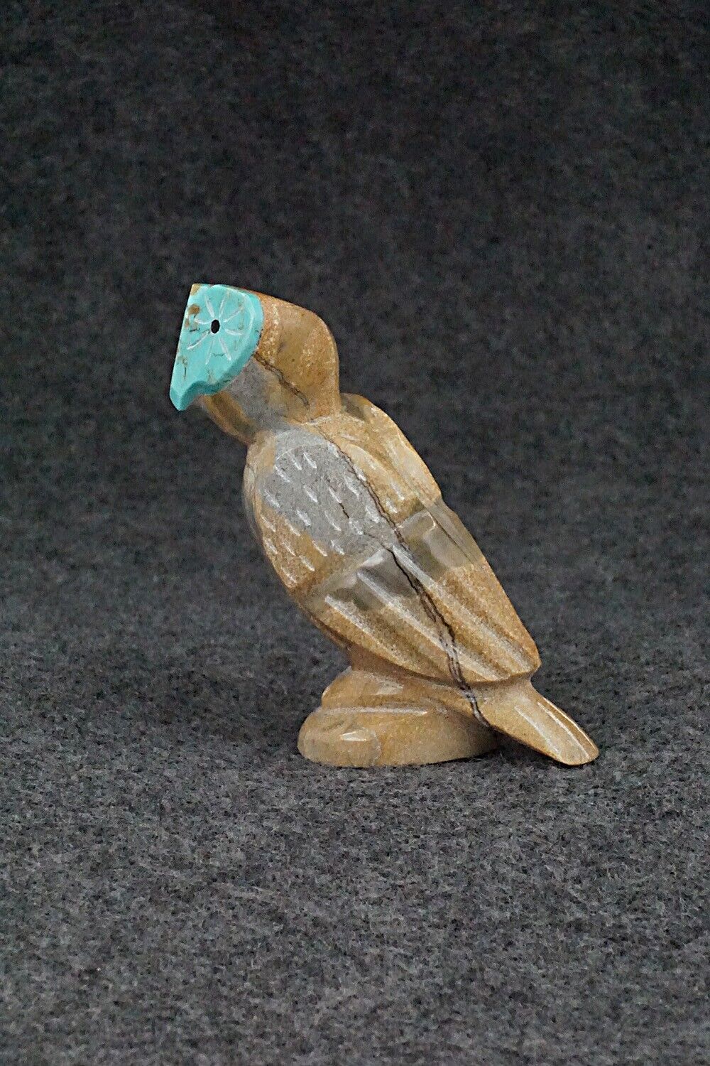 Owl Zuni Fetish Carving - Enrike Leekya