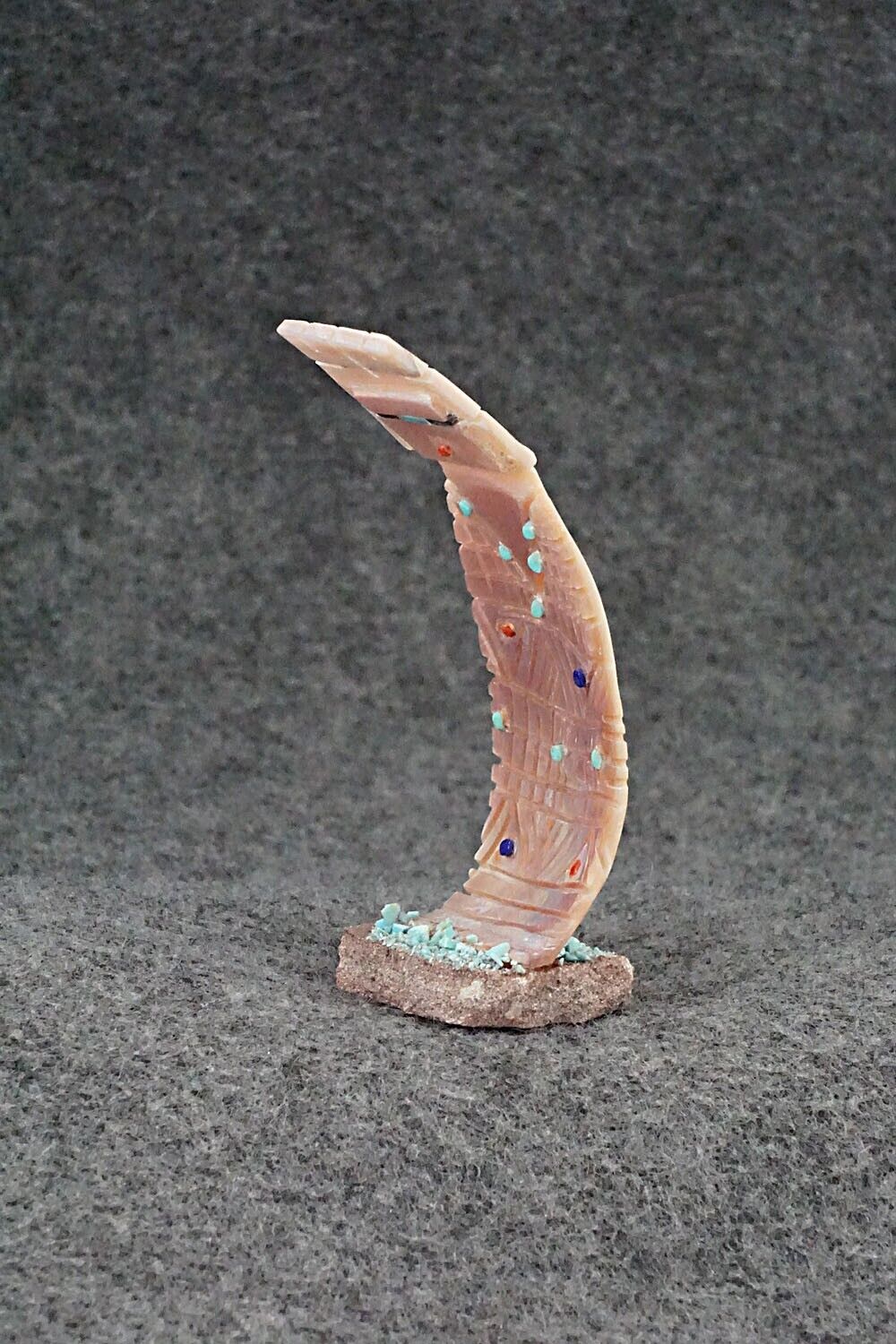 Corn Maiden Zuni Fetish Carving - Carl Etsate