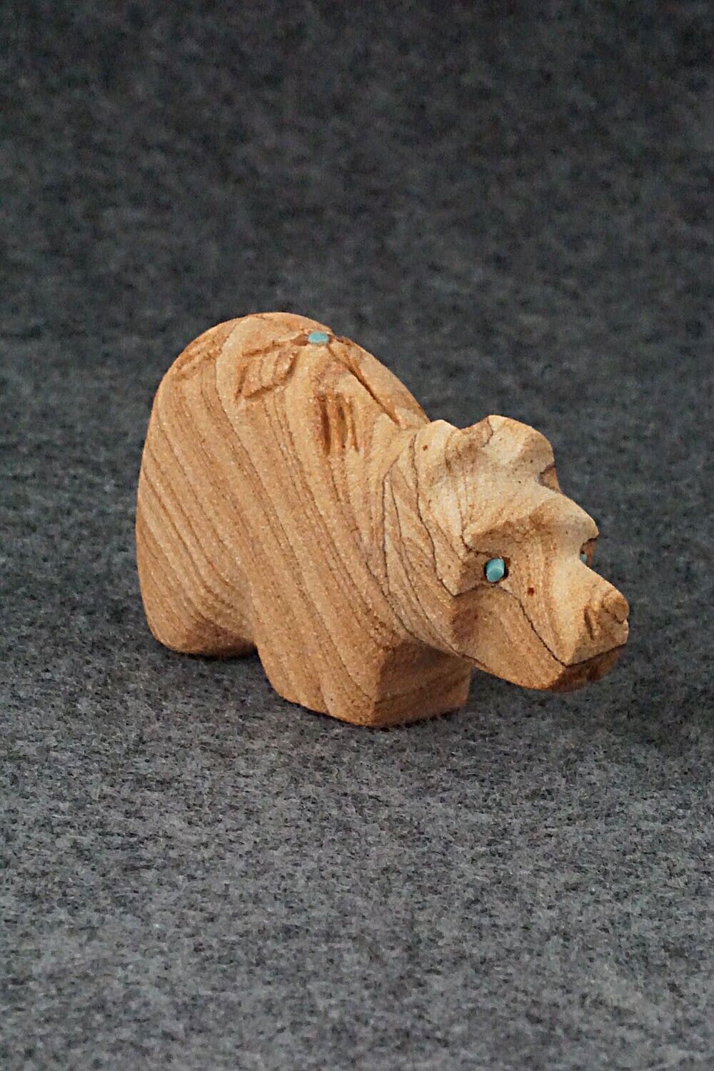 Bear Zuni Fetish Carving - Brandon Phillips