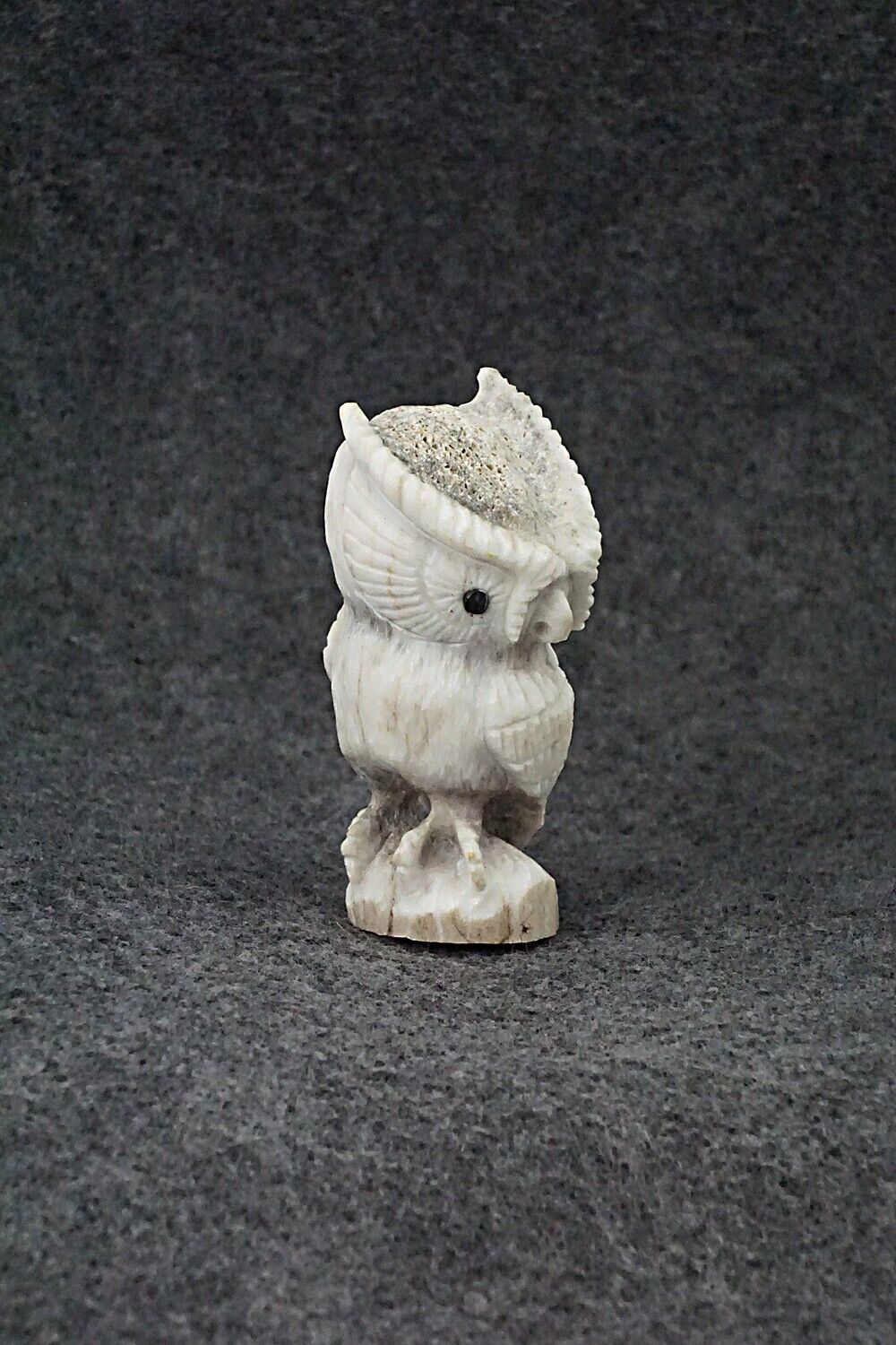 Owl Zuni Fetish Carving - Chris Peina