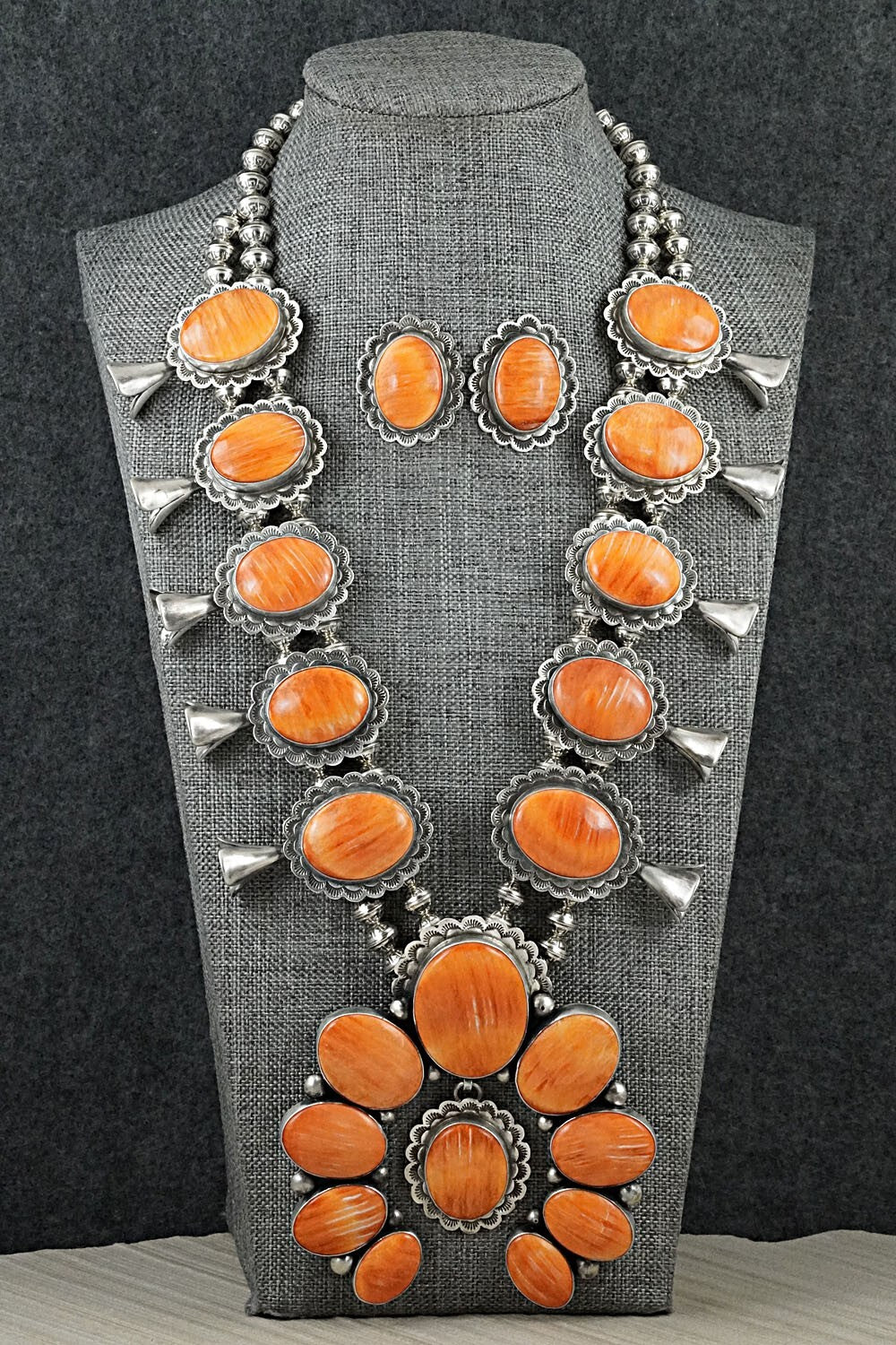 Spiny Oyster & Sterling Silver Squash Blossom Set - Mark Yazzie