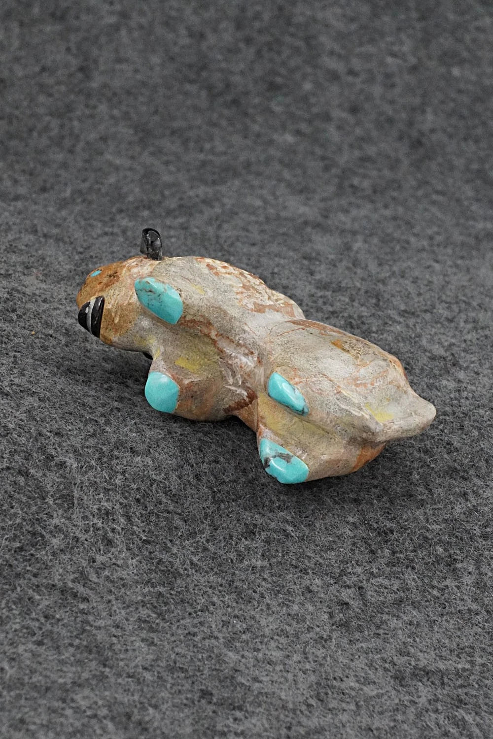 Buffalo Zuni Fetish Carving - Freddie Leekya