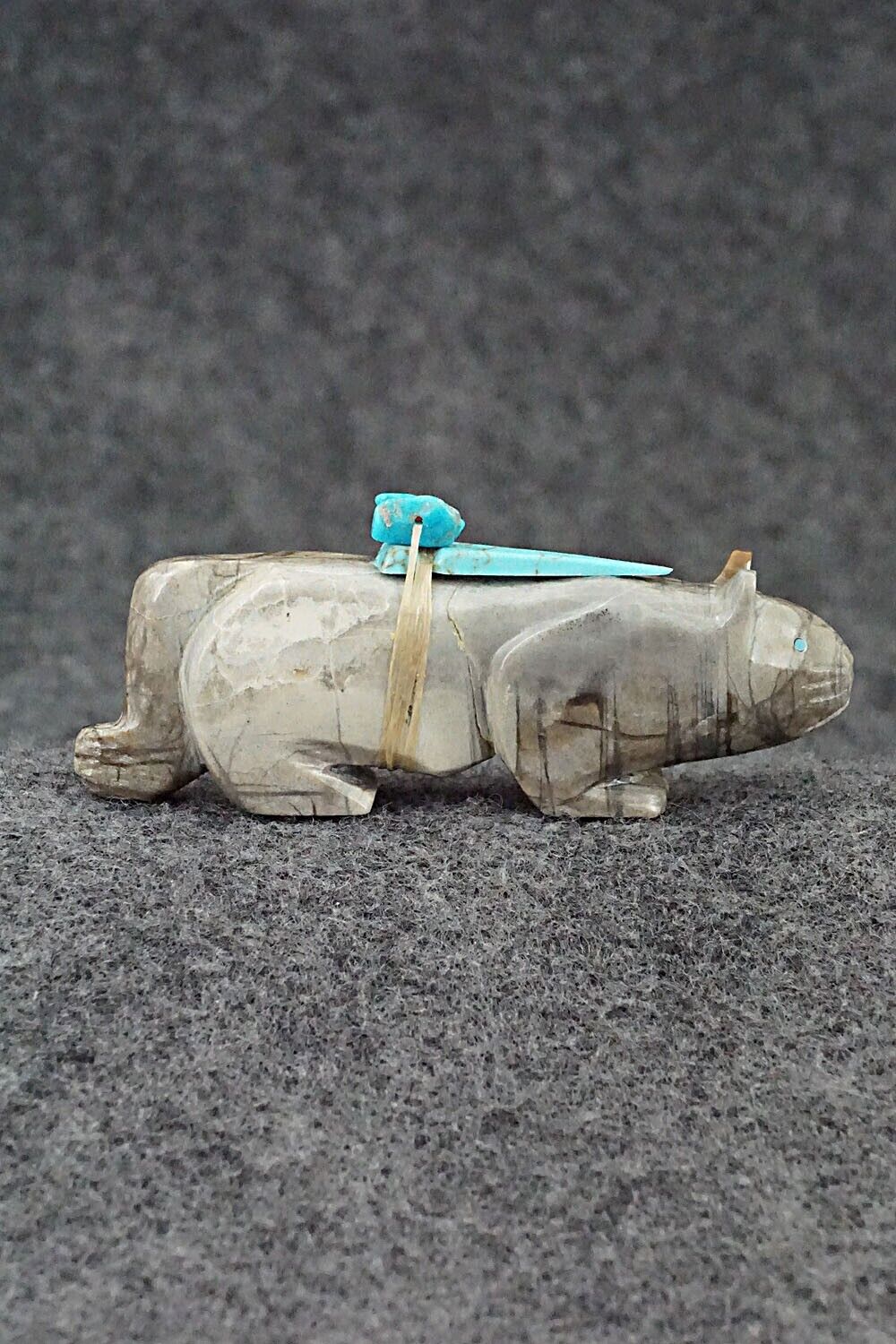 Mountain Lion Zuni Fetish Carving - Alex Tsethlikai