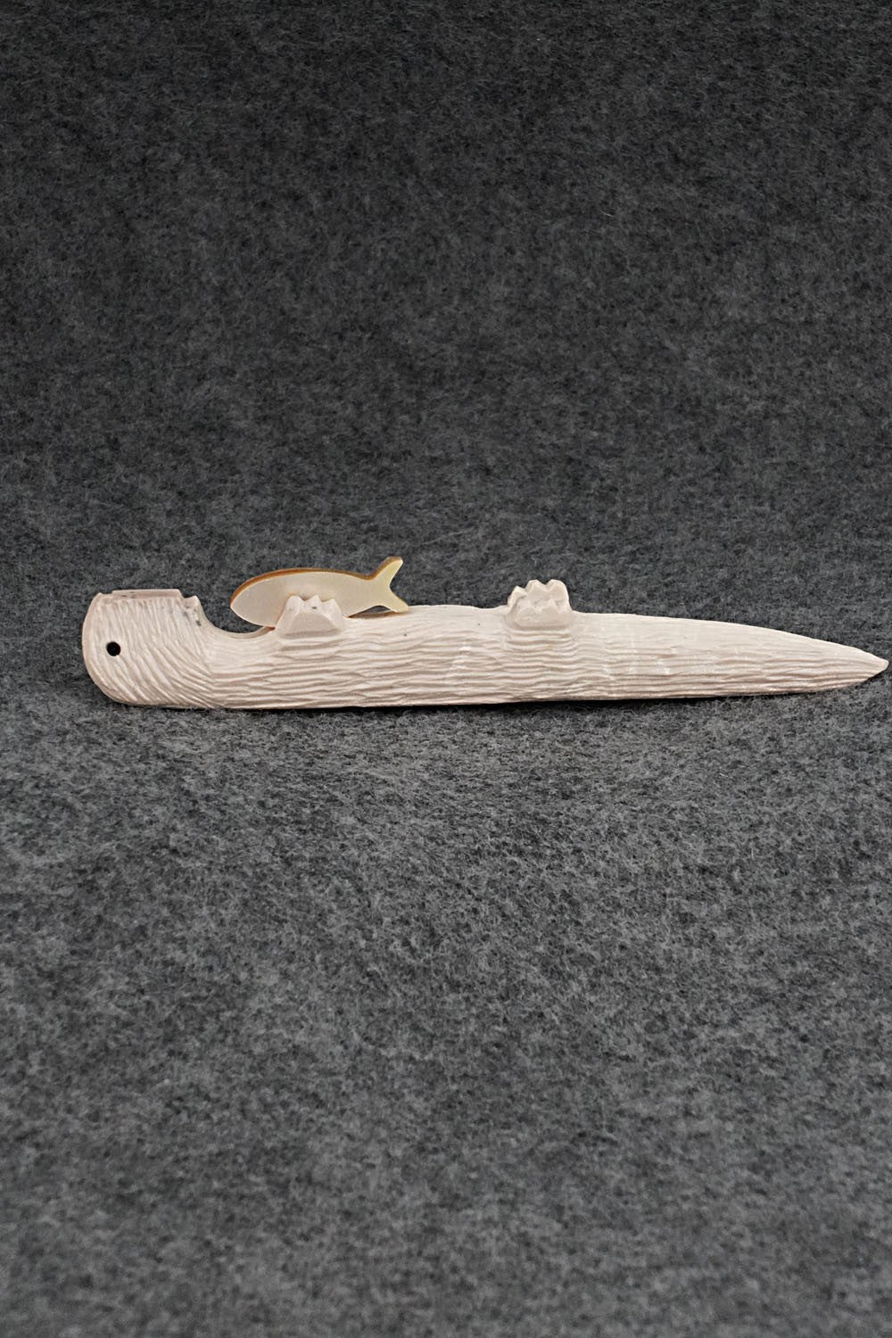 Otter Zuni Fetish Carving - Jesus Espino