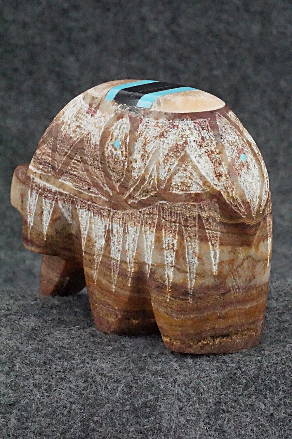Bear Zuni Fetish Carving - Brandon Phillips