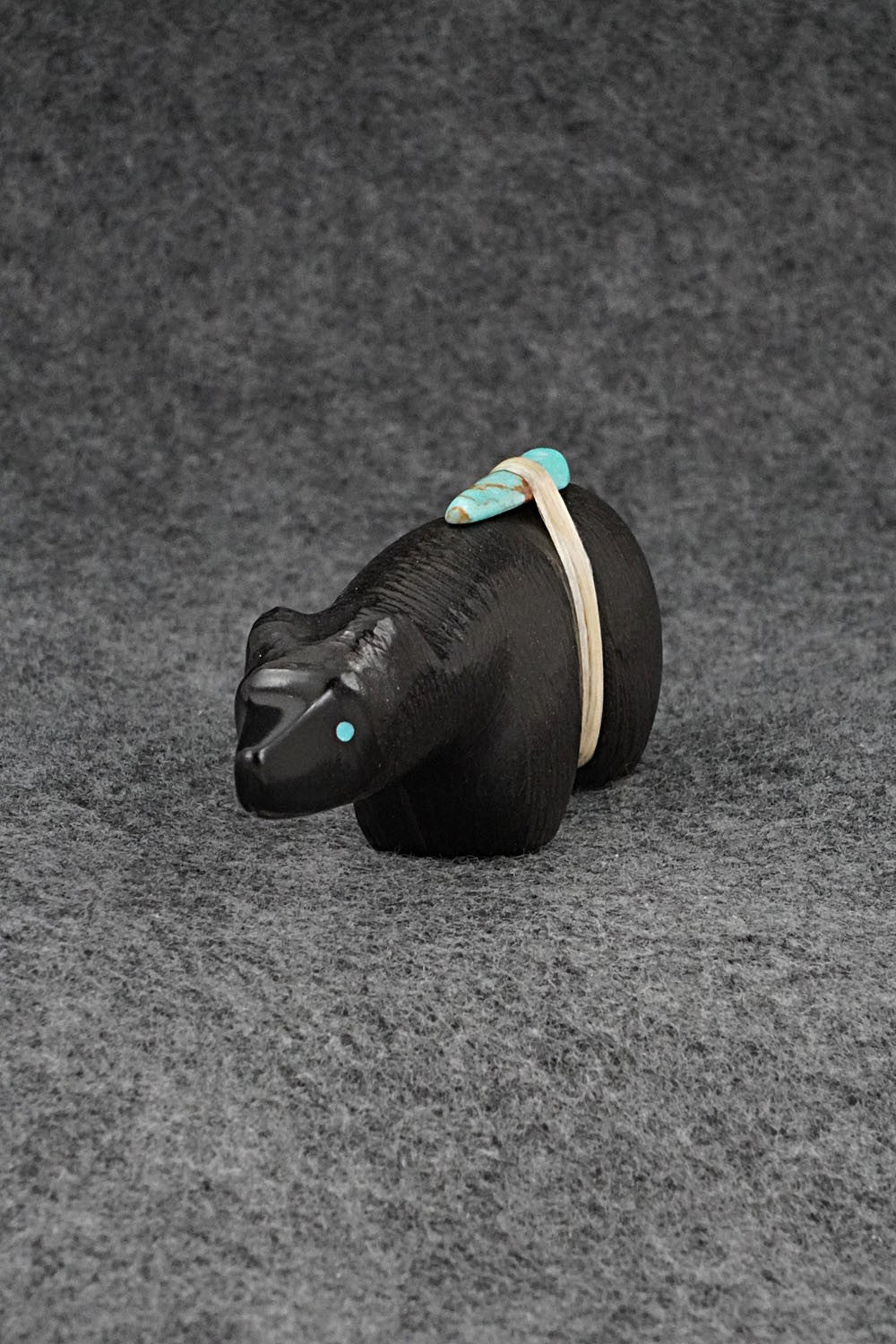 Bear Zuni Fetish Carving - Herbert Halate