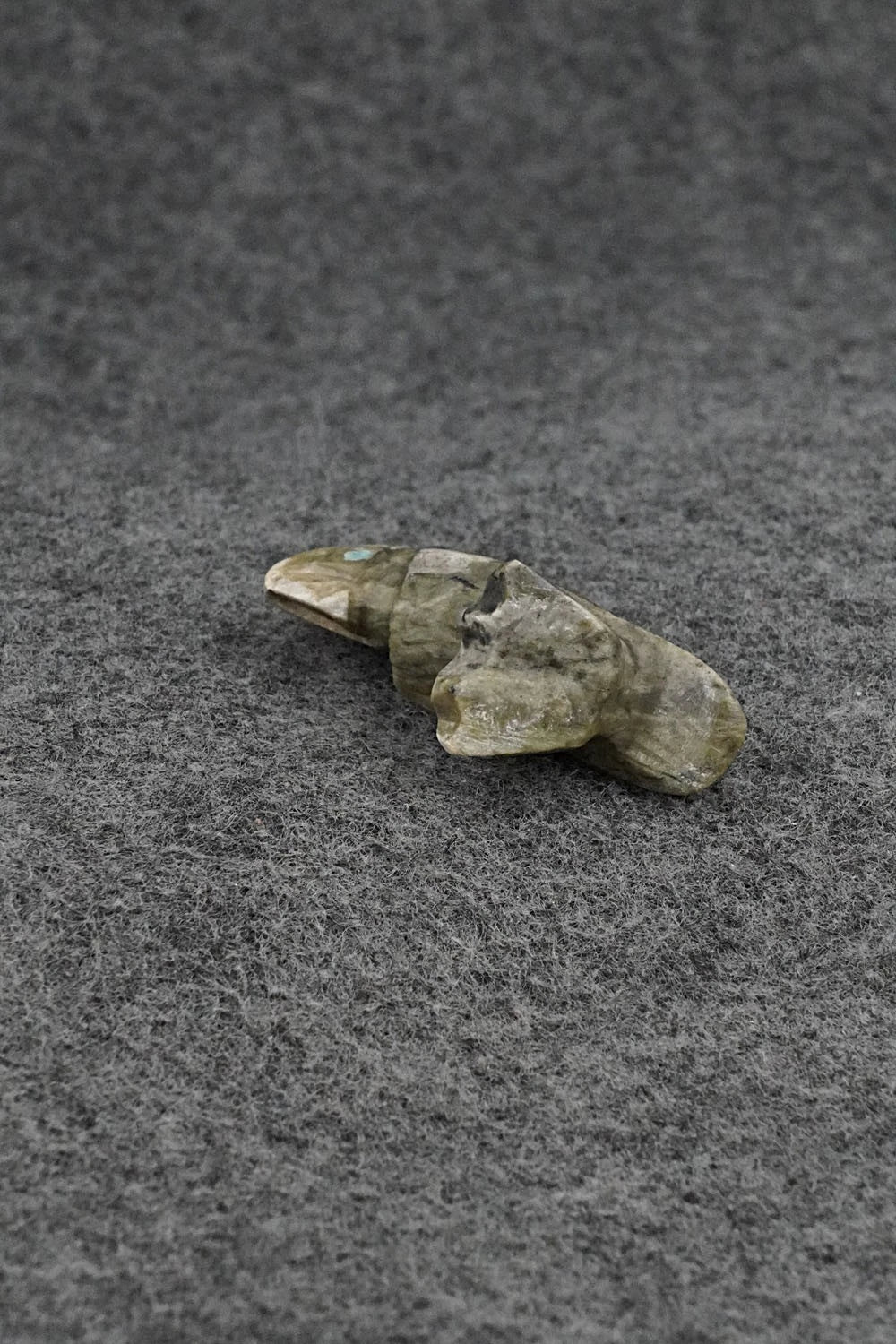 Eagle Zuni Fetish Carving - Michael Coble