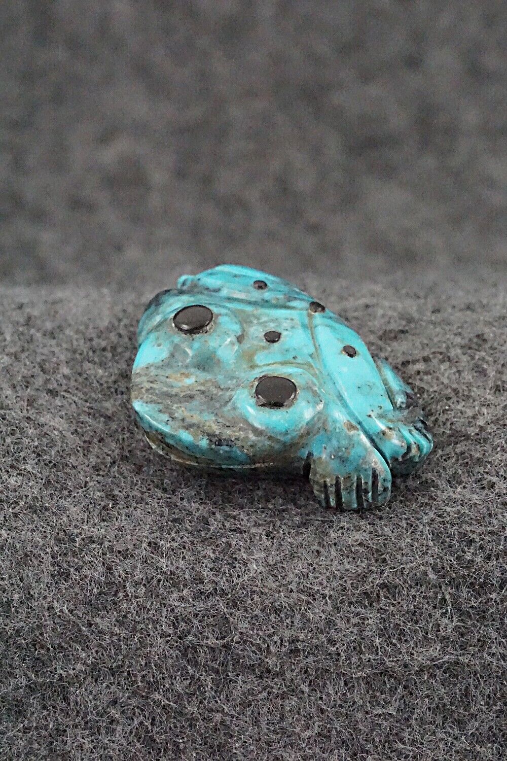 Frog Zuni Fetish Carving - Reynold Lunasee