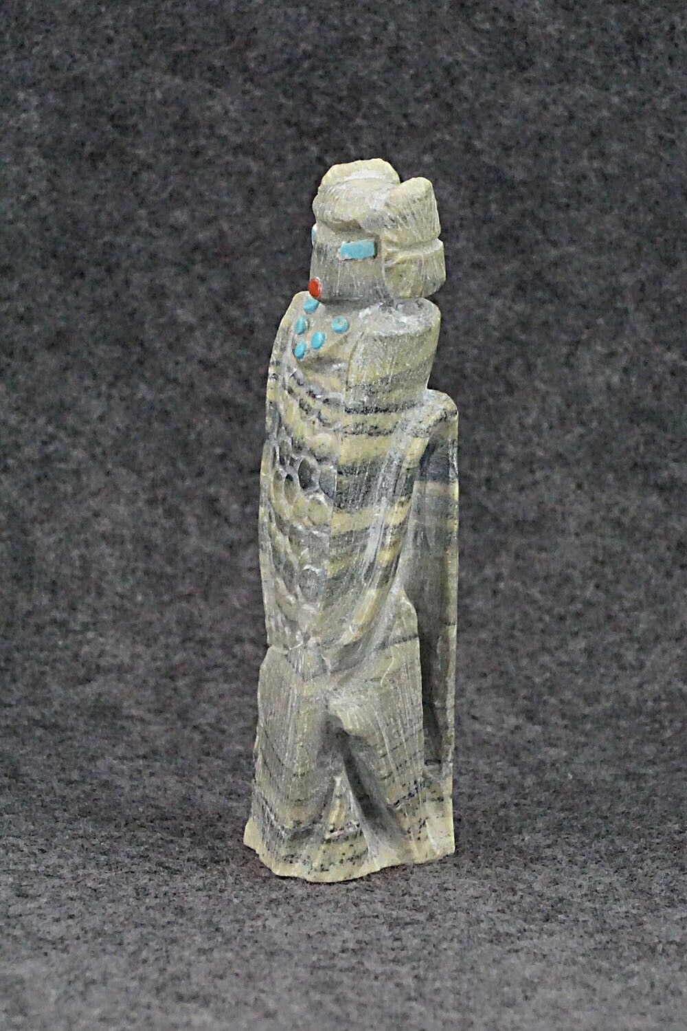 Corn Maiden Zuni Fetish Carving - Derrick Kaamasee