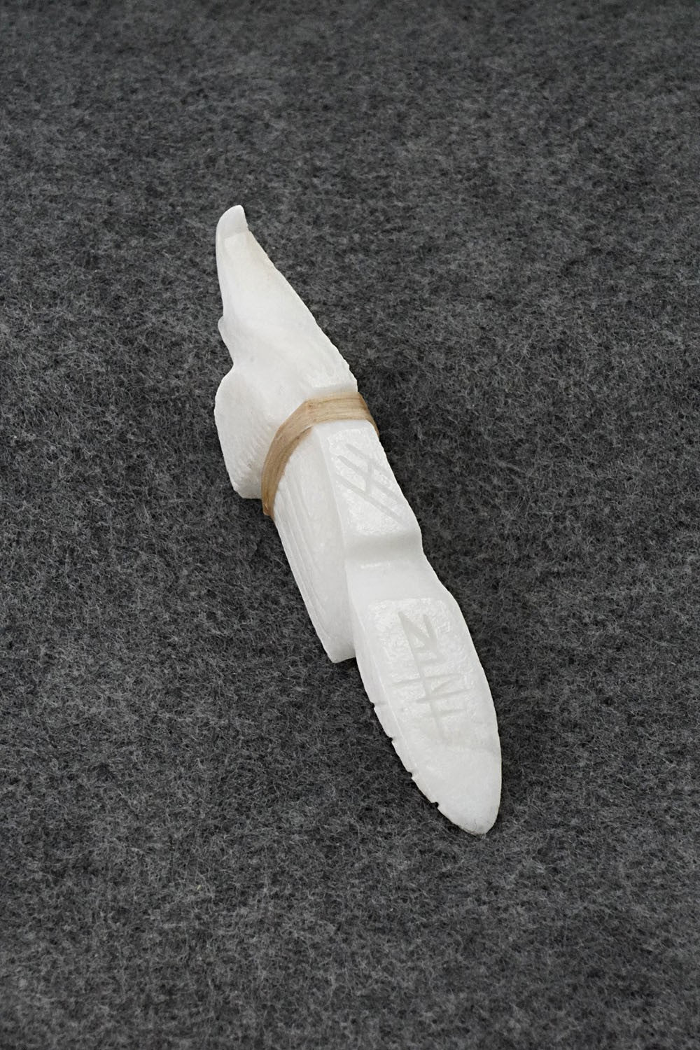 Eagle Zuni Fetish Carving - Herb Halate