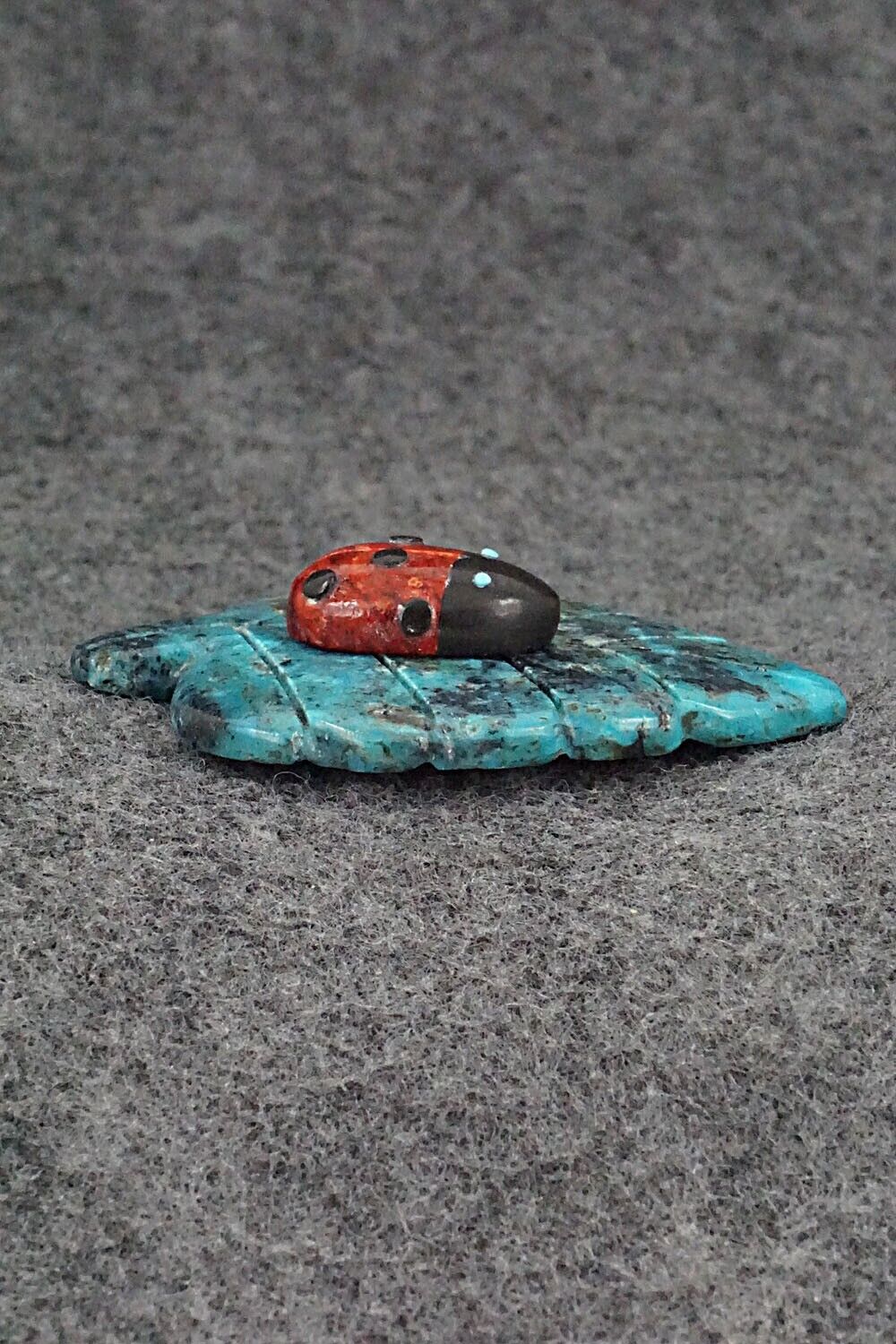 Ladybug on a Leaf Zuni Fetish Carving - Reynold Lunasee