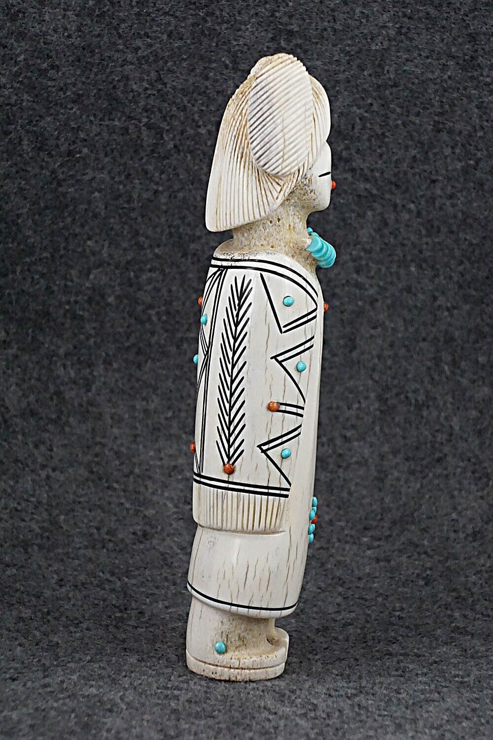 Corn Maiden Zuni Fetish Carving - Claudia Peina