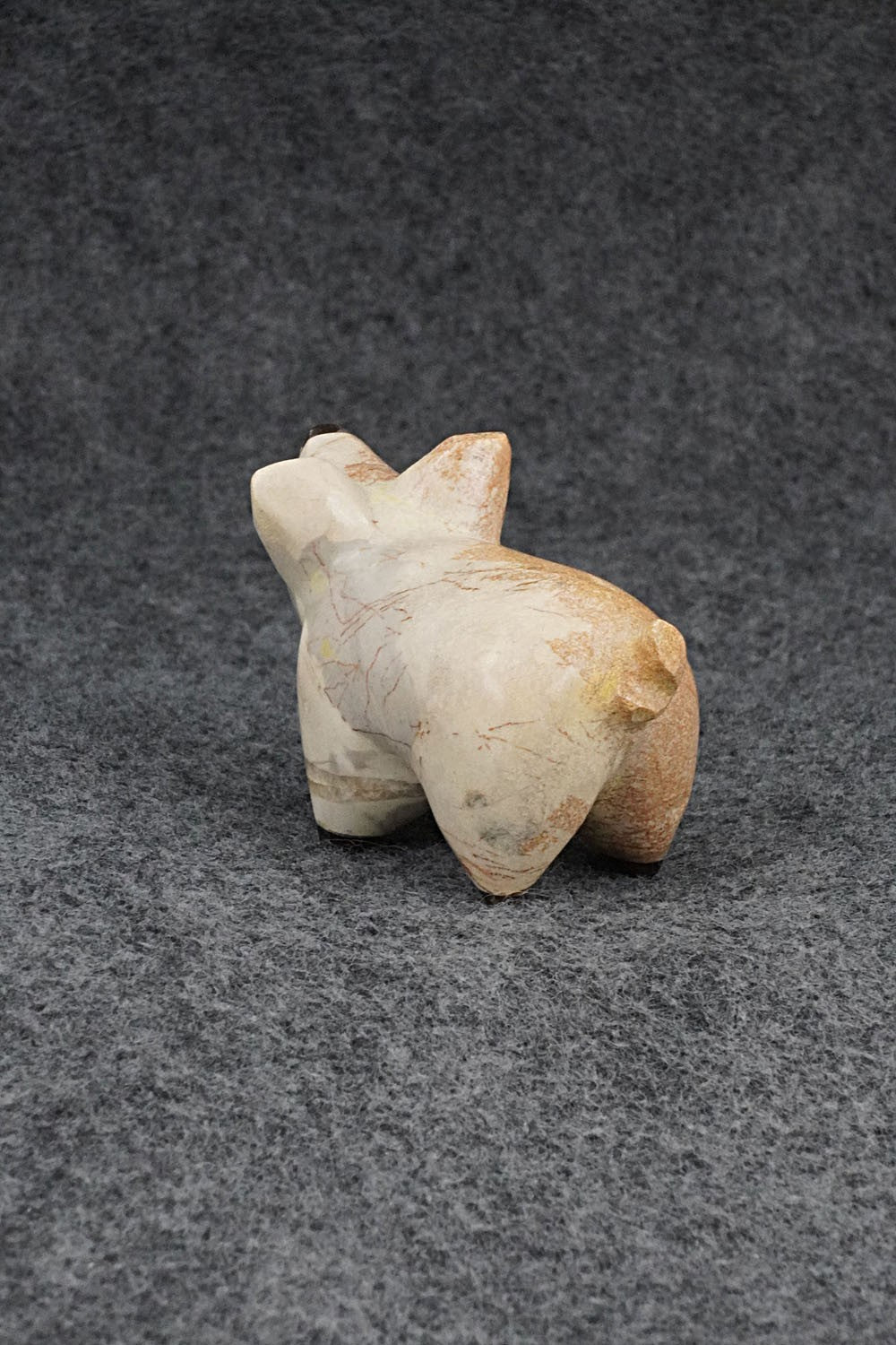 Pig Zuni Fetish Carving - Enrike Leekya