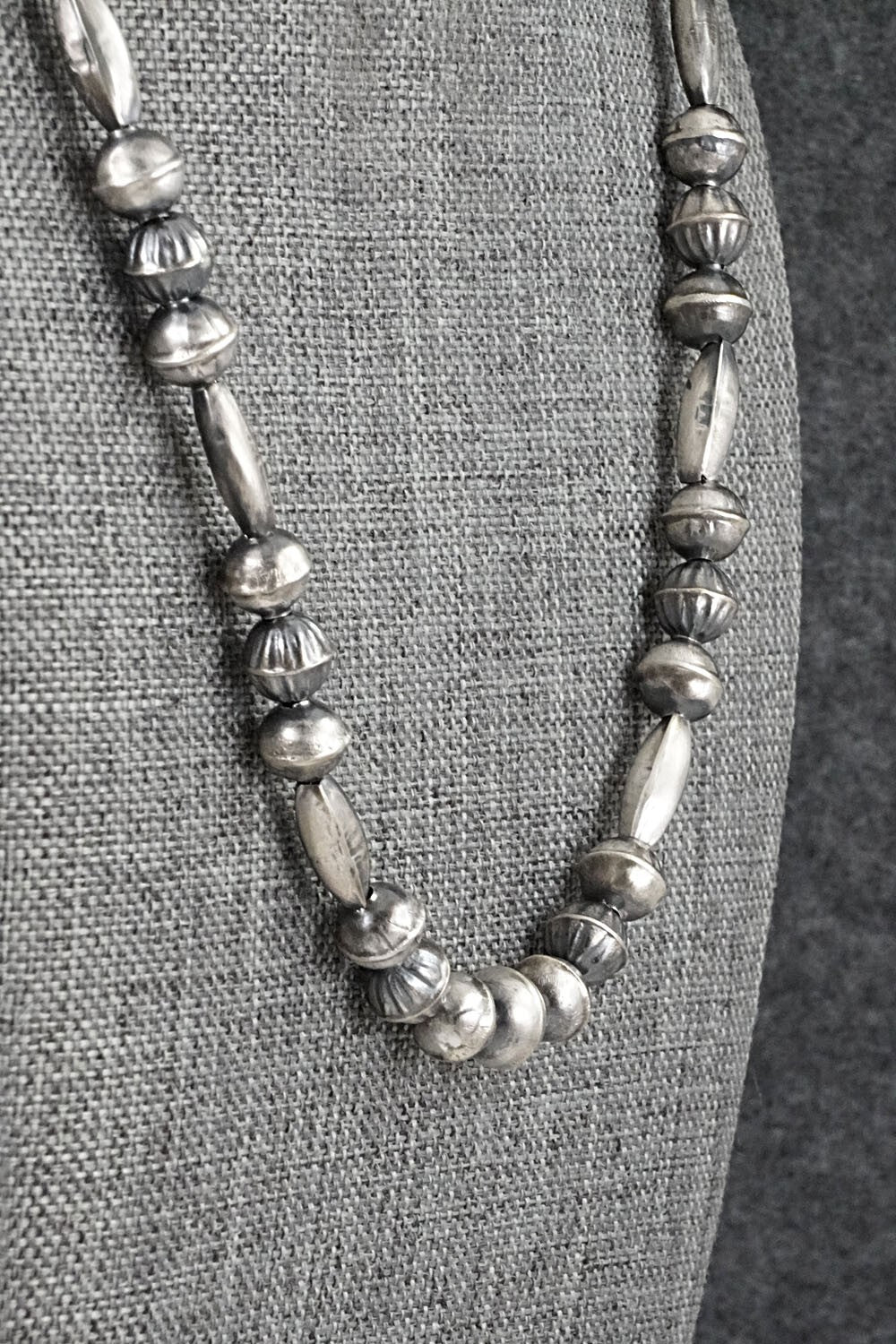 Sterling Silver Navajo Pearl Necklace 18" - Vintage