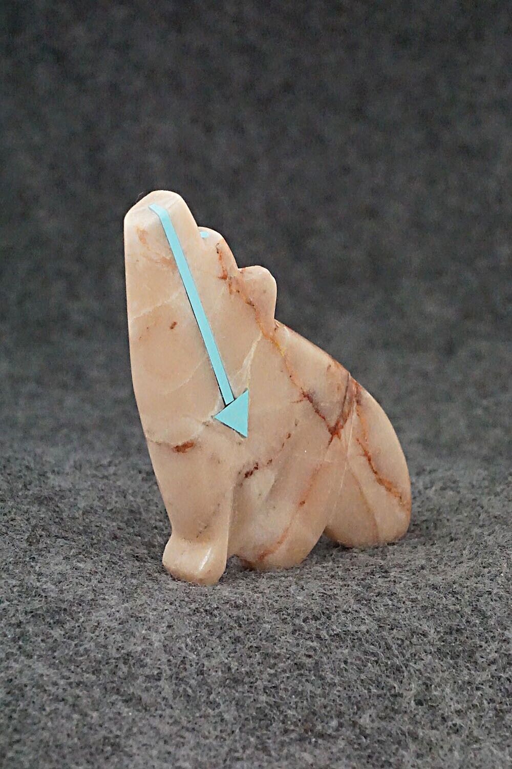 Wolf Zuni Fetish Carving - Bernard Laiwakete