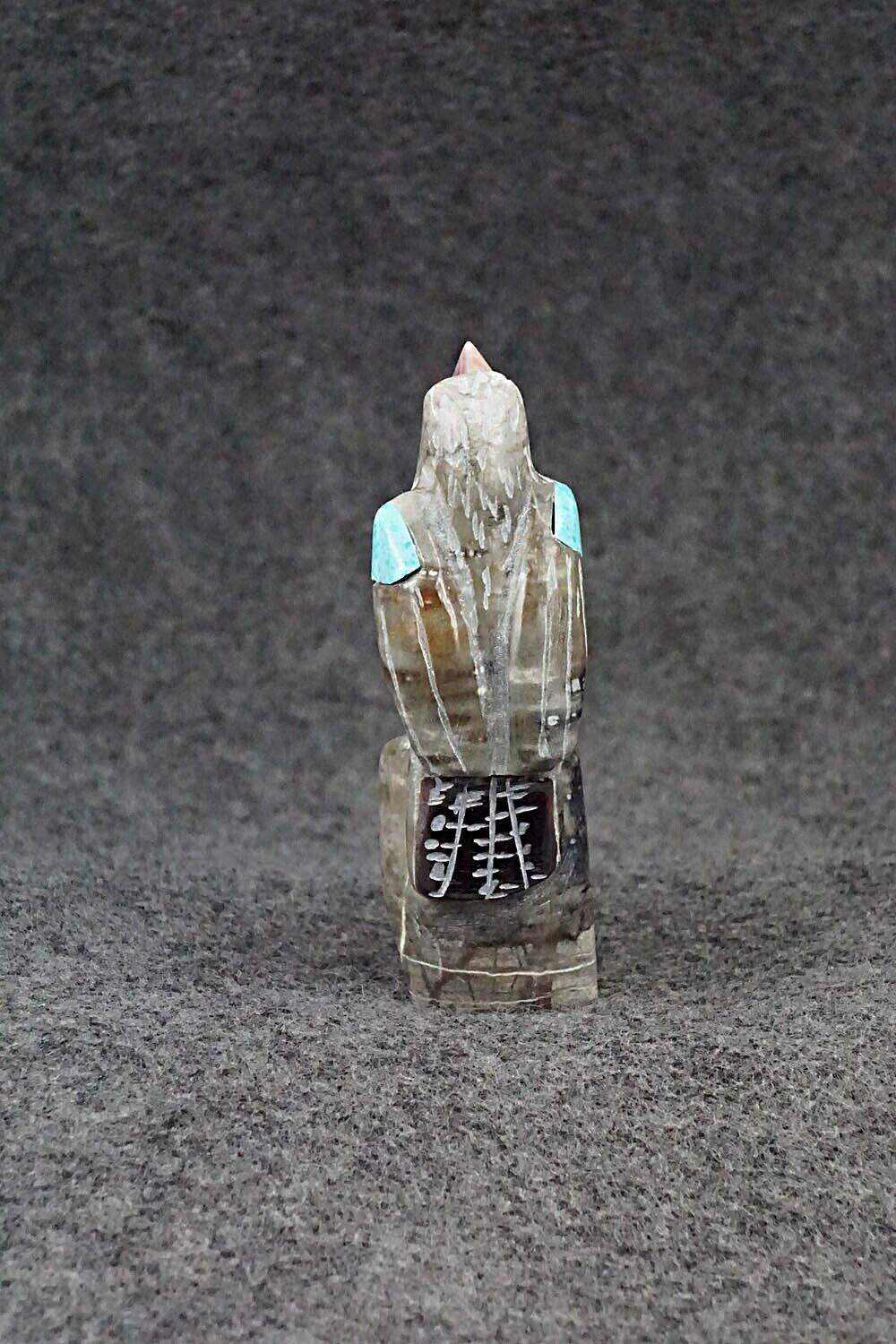 Eagle Zuni Fetish Carving - Freddie Leekya