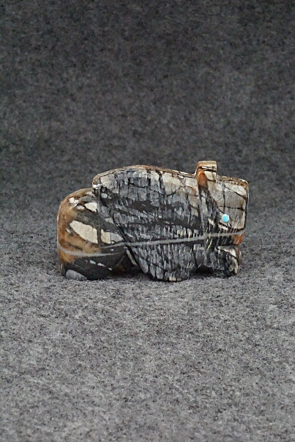 Buffalo Zuni Fetish Carving - Danny Lonjose