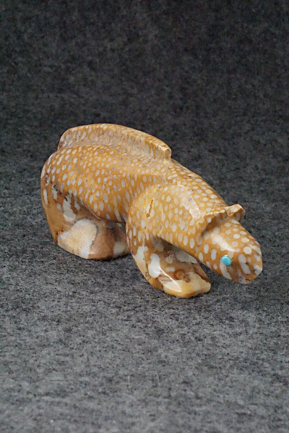 Mountain Lion Zuni Fetish Carving - Ronnie Lunasee