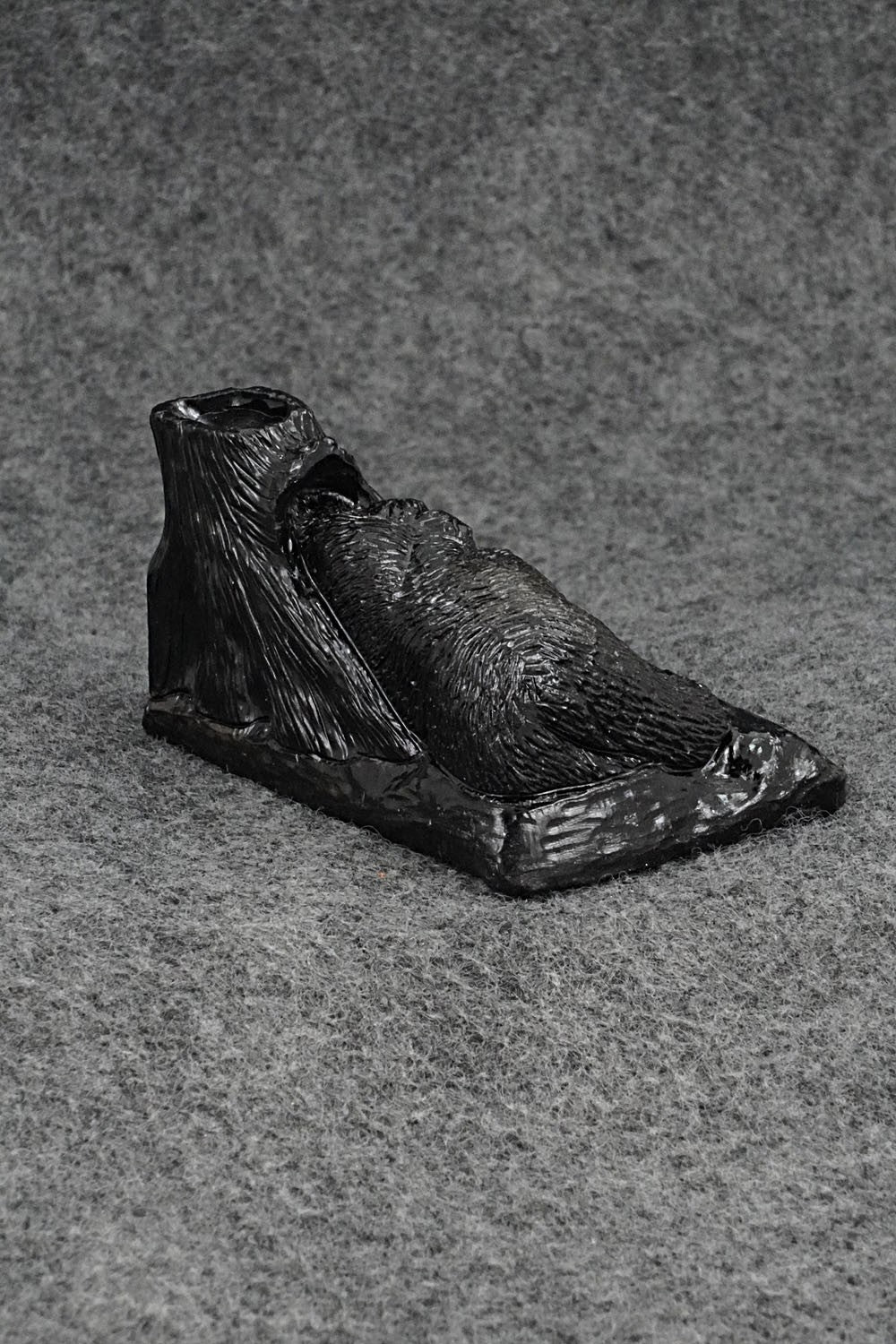 Bear Zuni Fetish Carving - Henrietta Martinez