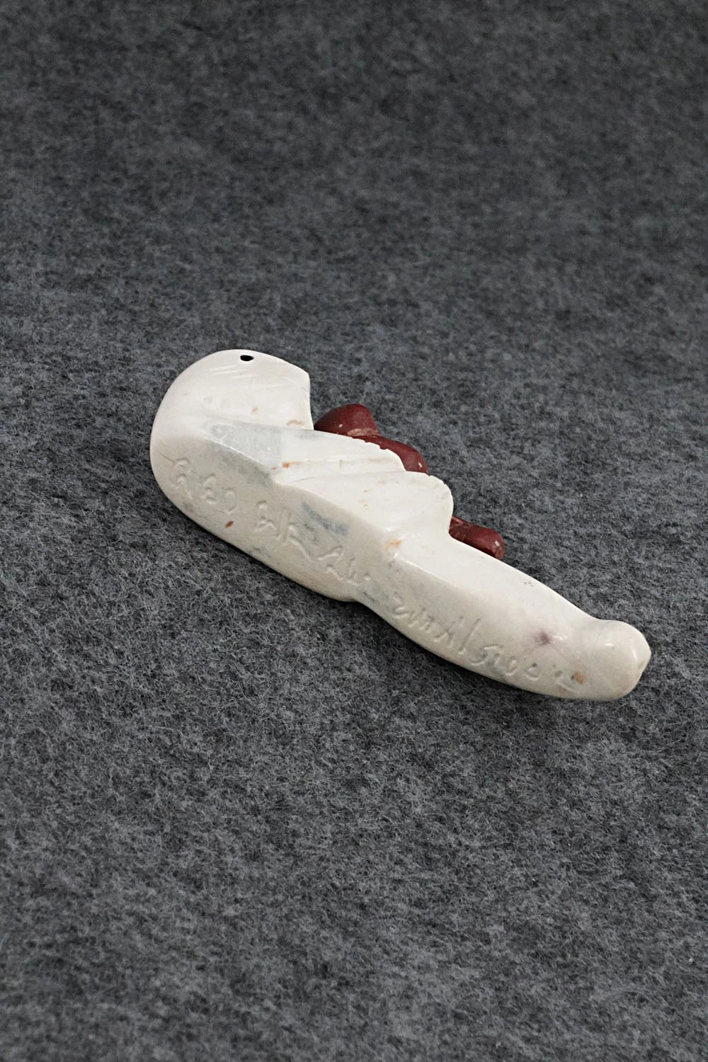 Otter Zuni Fetish Carving - Justin Red Elk