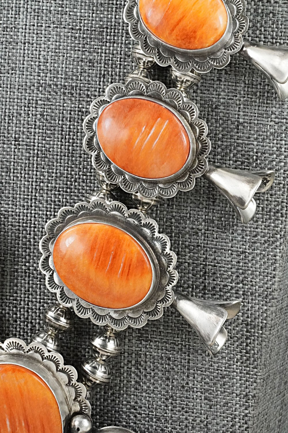 Spiny Oyster & Sterling Silver Squash Blossom Set - Mark Yazzie