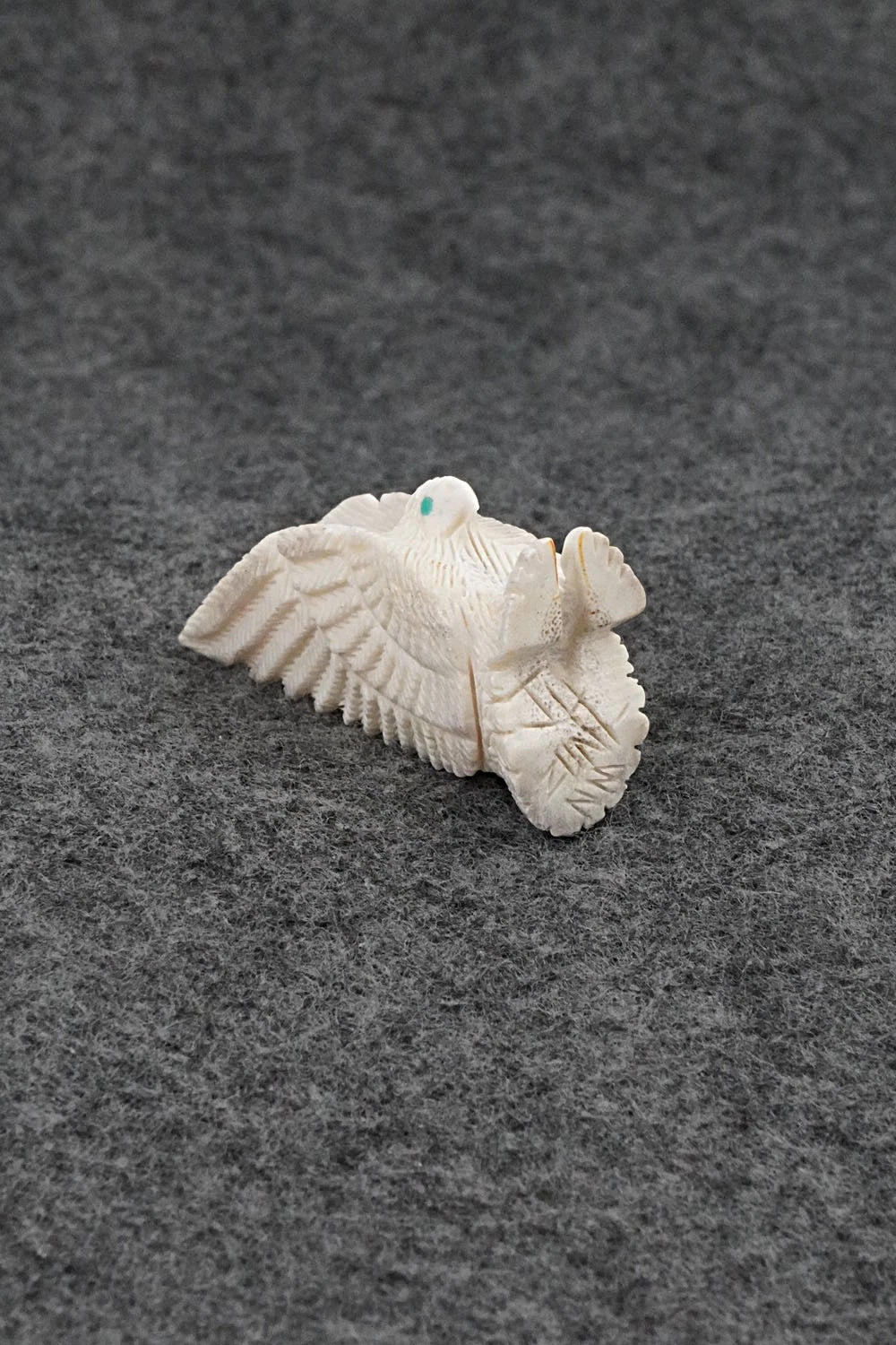 Eagle Zuni Fetish Carving - Justin Hustito