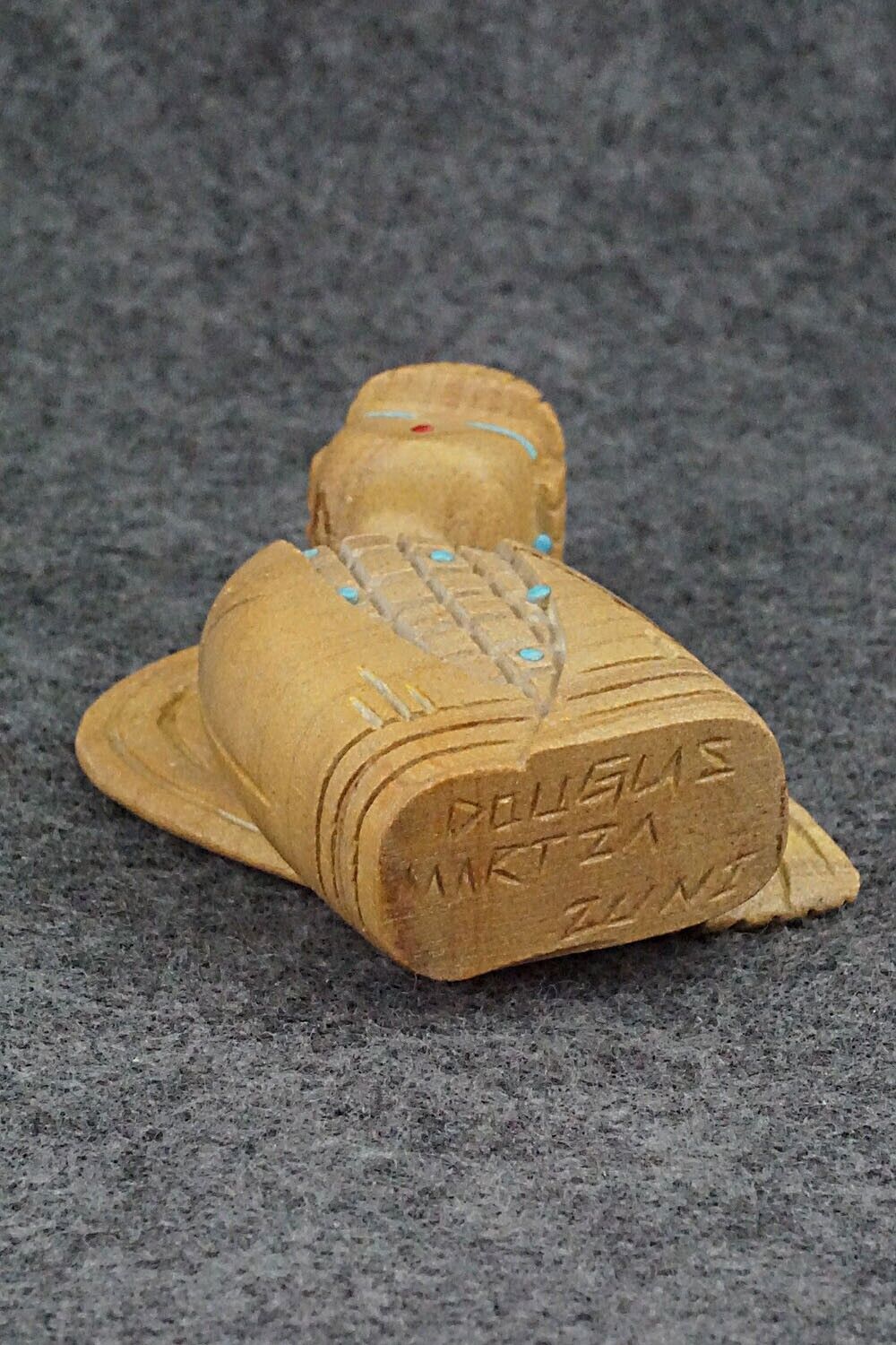 Corn Maiden Zuni Fetish Carving - Douglas Martza