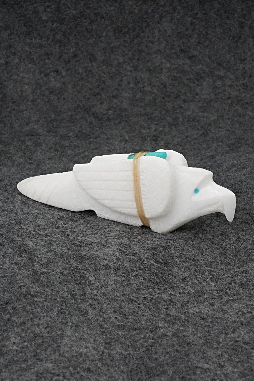 Eagle Zuni Fetish Carving - Herb Halate