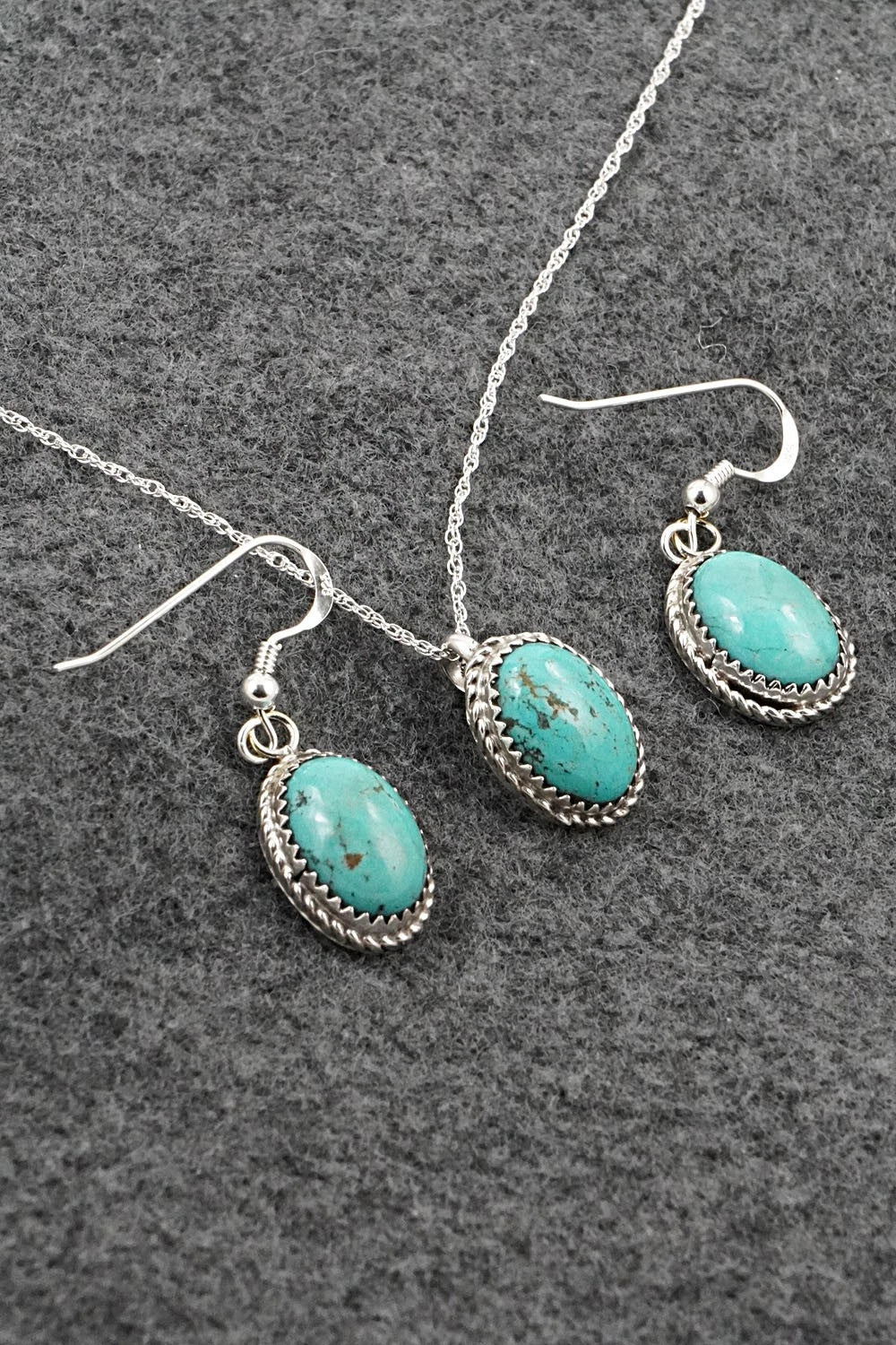 Turquoise & Sterling Silver Necklace Set - Murray Hannaweeka
