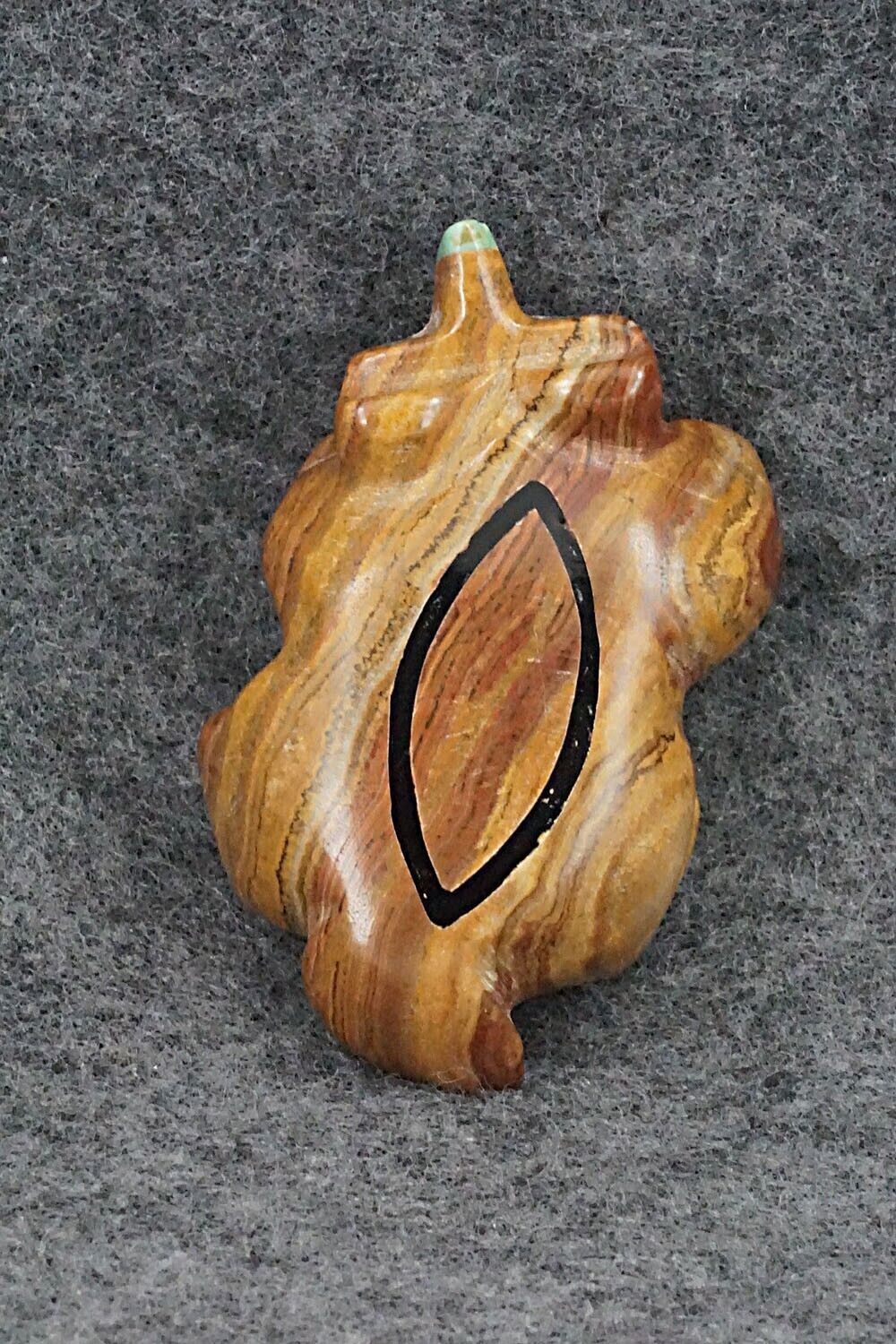 Badger Zuni Fetish Carving - Enrike Leekya