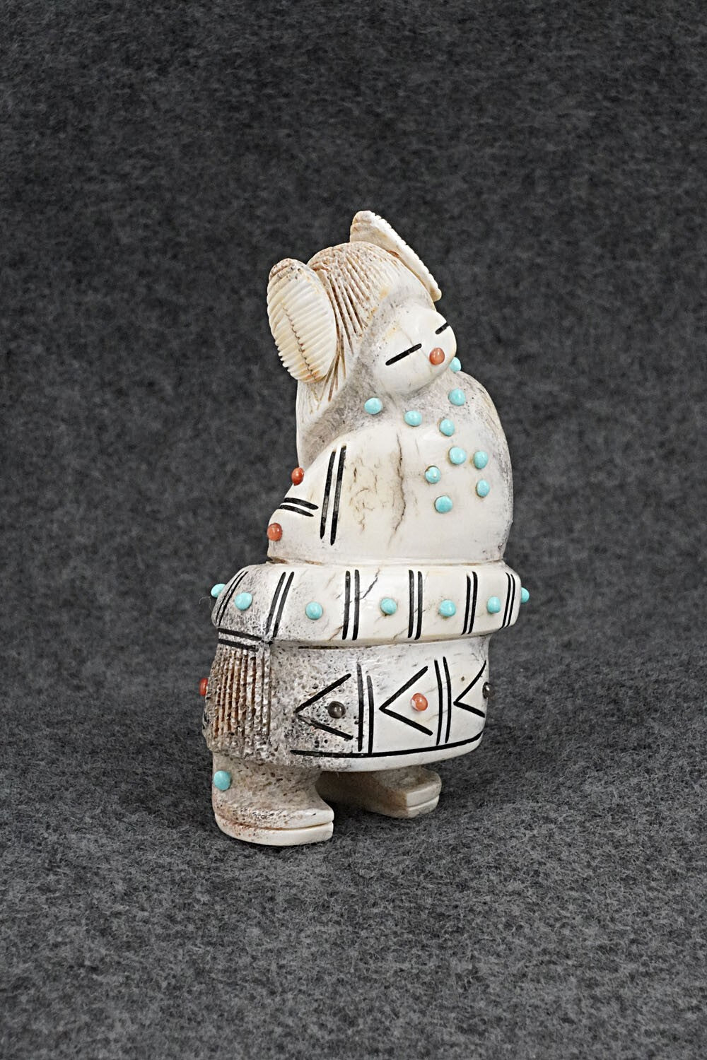 Corn Maiden Zuni Fetish Carving - Claudia Peina