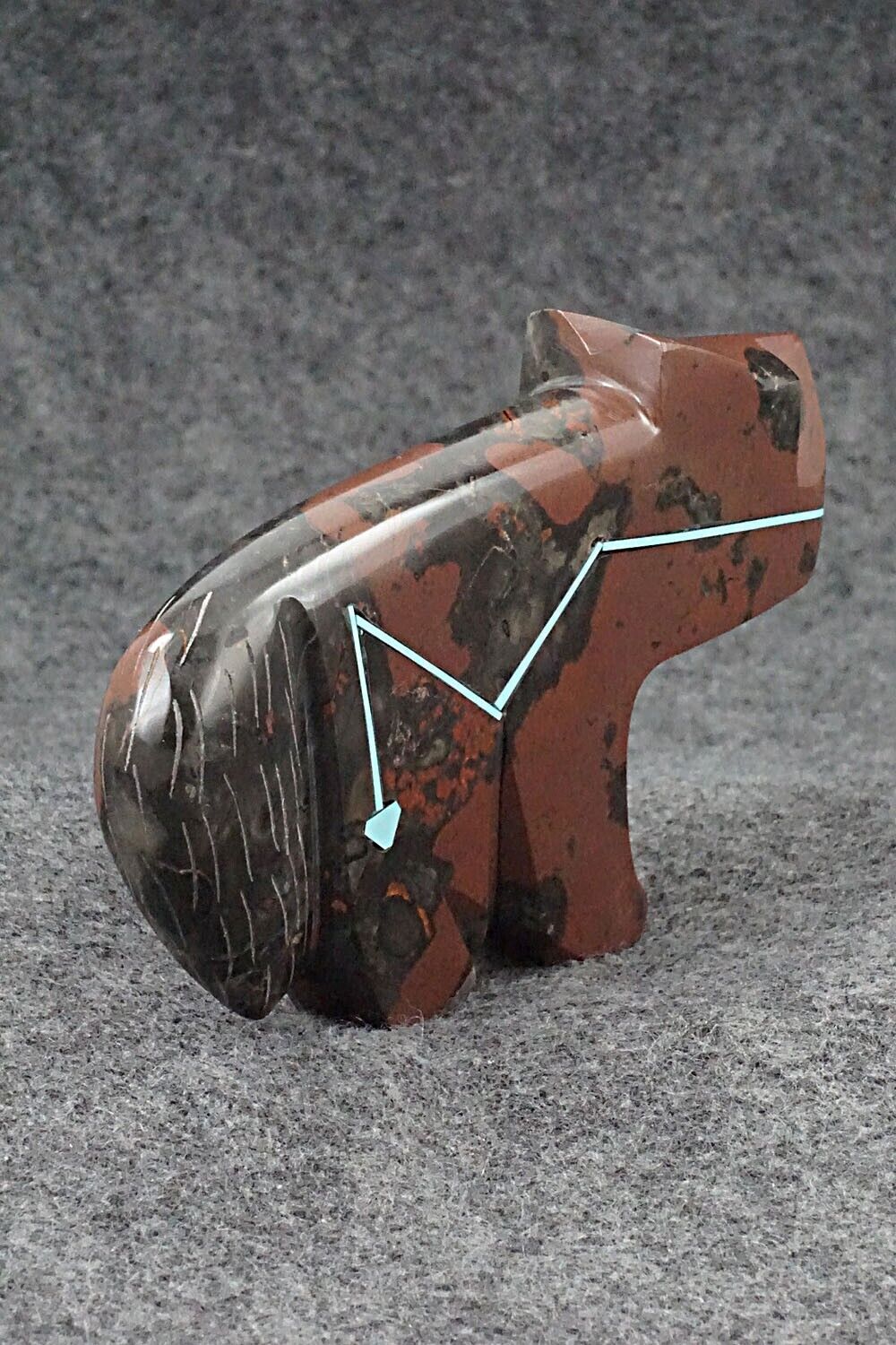 Wolf Zuni Fetish Carving - Kenric Laiwakete