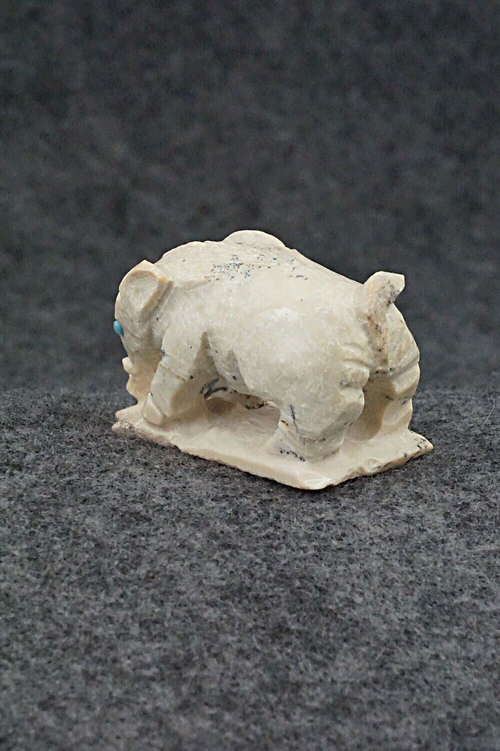 Boar Zuni Fetish Carving - Derrick Kaamasee