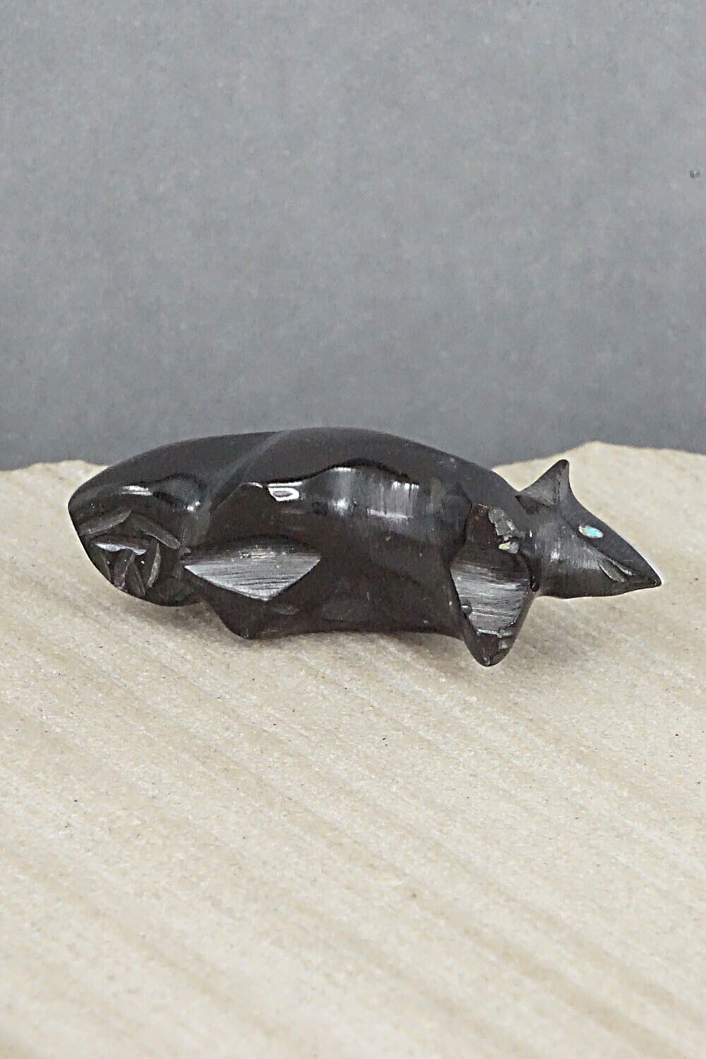 Skunk Zuni Fetish Carving - Calvert Bowannie