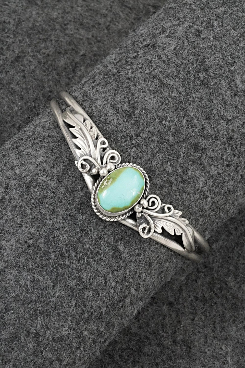 Turquoise & Sterling Silver Bracelet - Jemson Henio