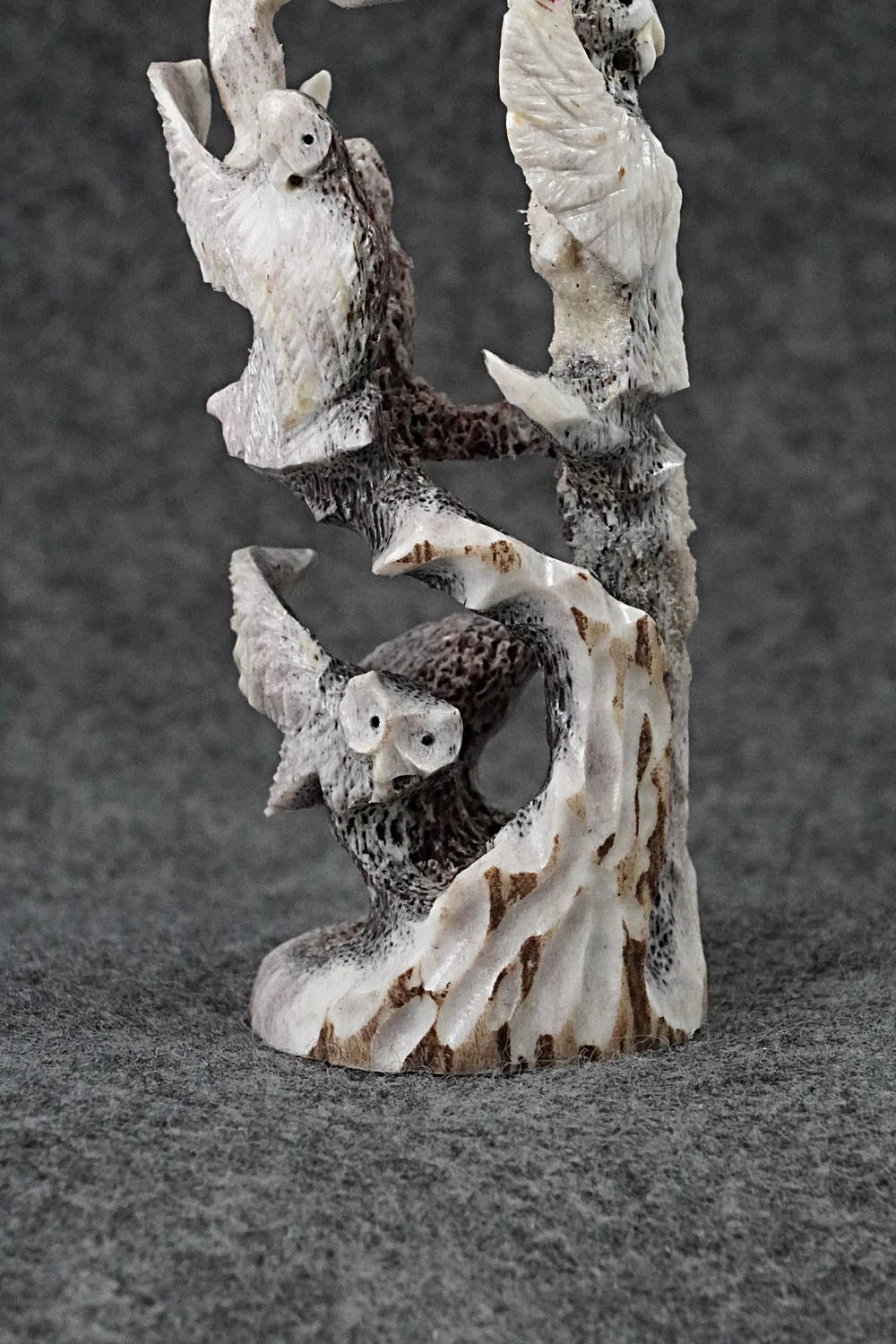 Owls Zuni Fetish Carving - Ruben Najera