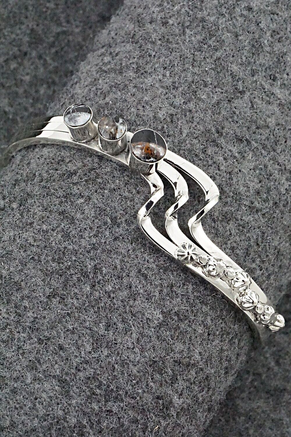 White Buffalo & Sterling Silver Bracelet - Daniel Dakai